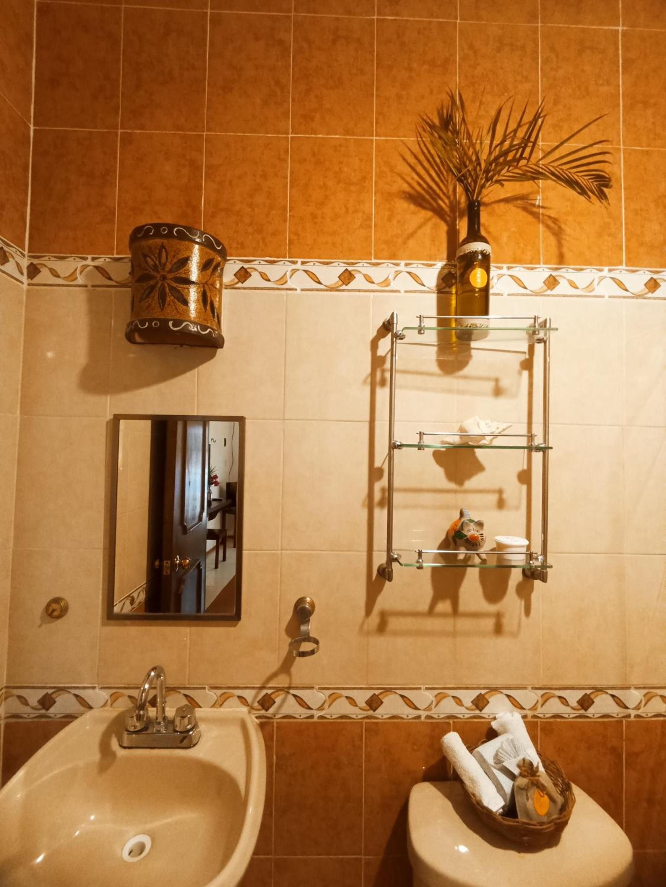 Double Room with Private Bathroom photo 3