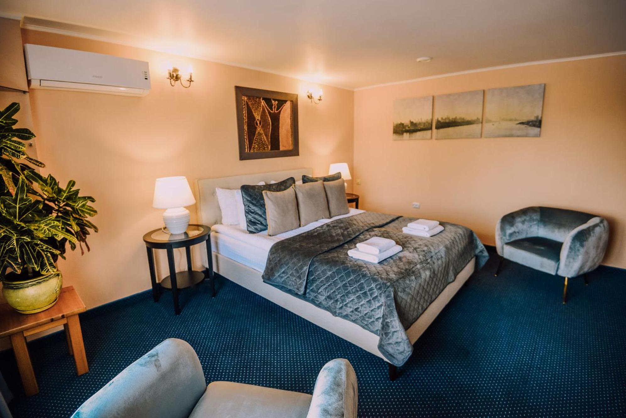 Junior Suite - Photo 8