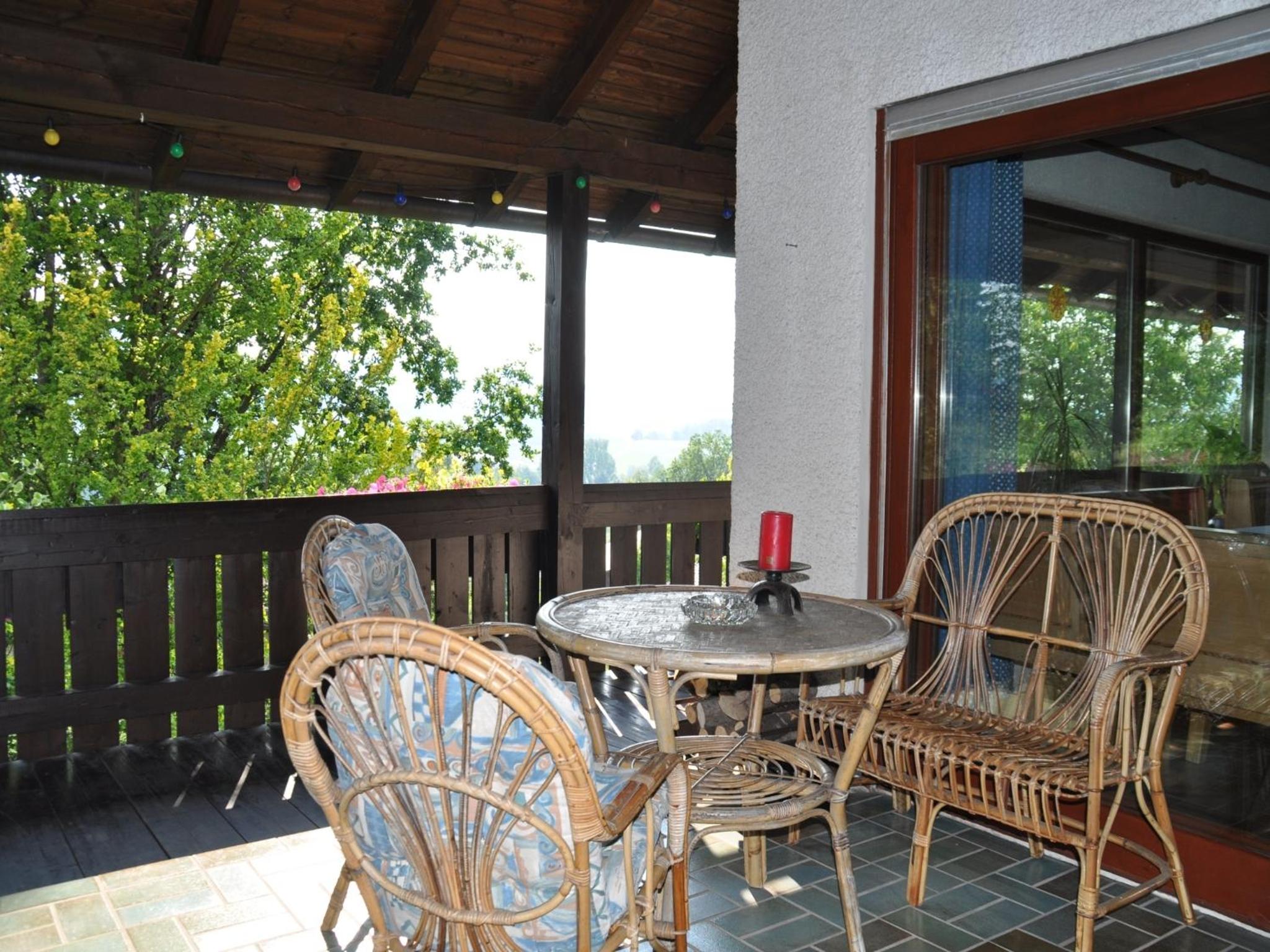 Two-Bedroom Apartment with Balcony and Terrace photo 2