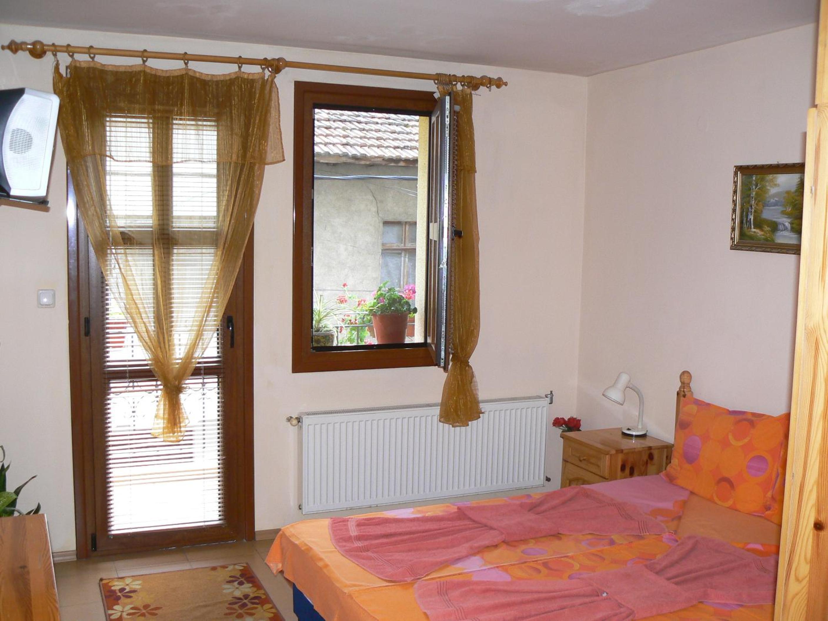 Deluxe Double or Twin Room photo 2