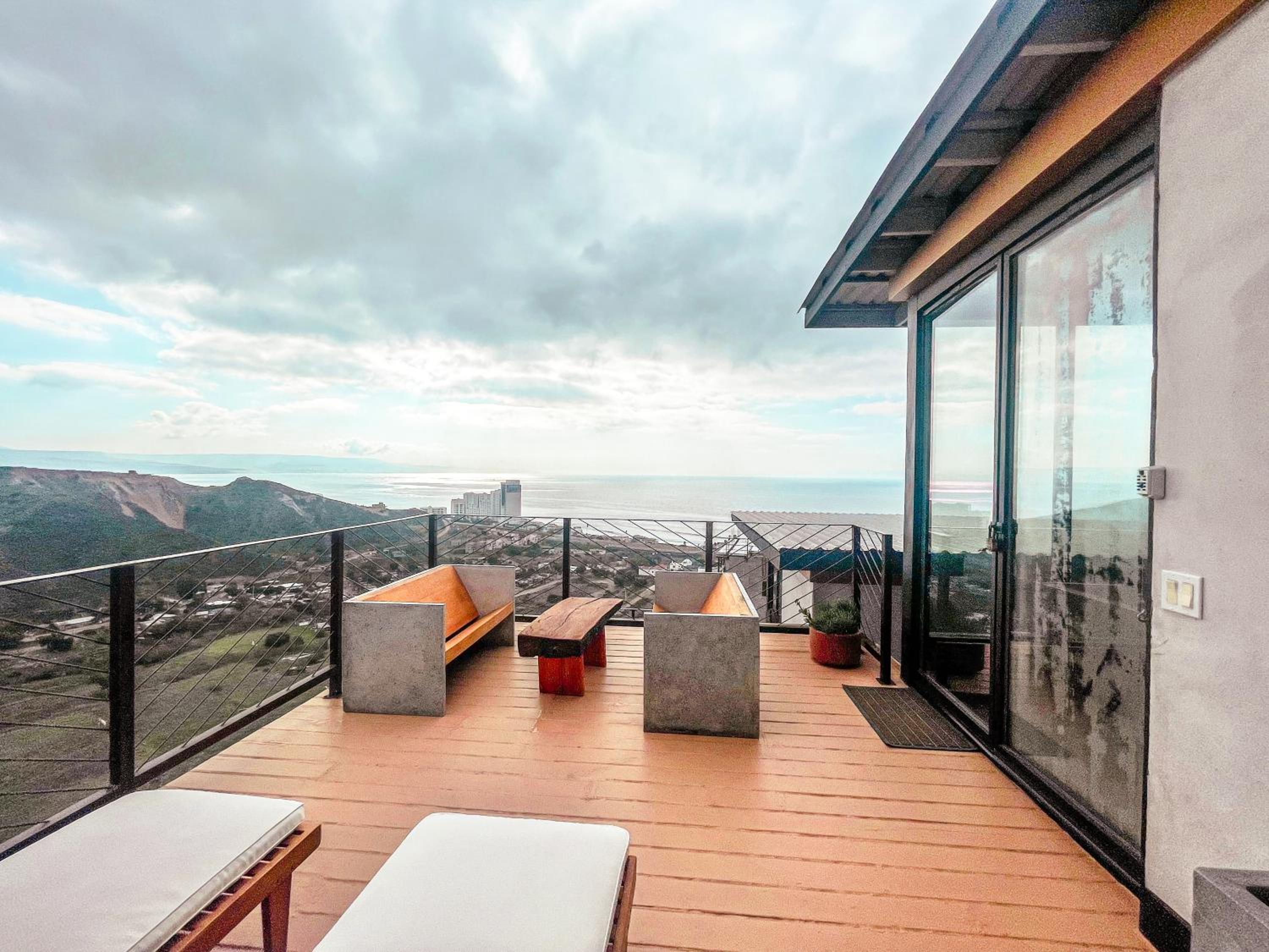 Studio with Ocean View - Photo 5
