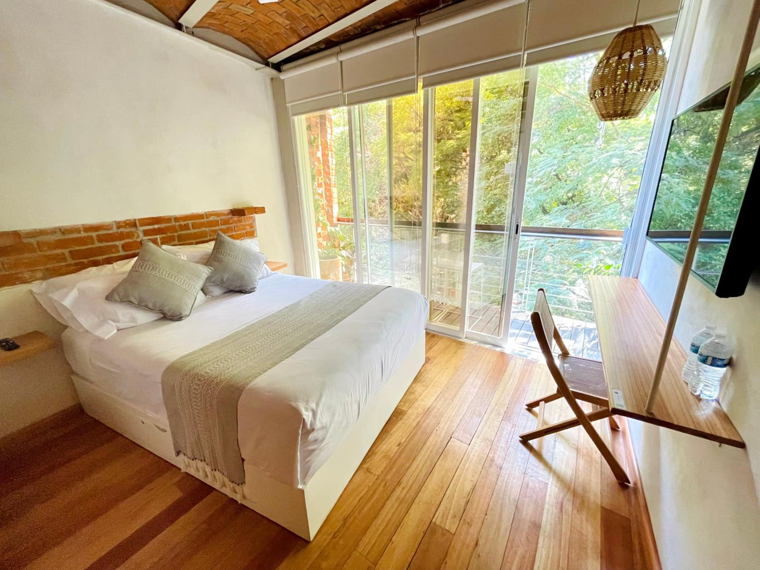 Double Room with Terrace - Photo 15