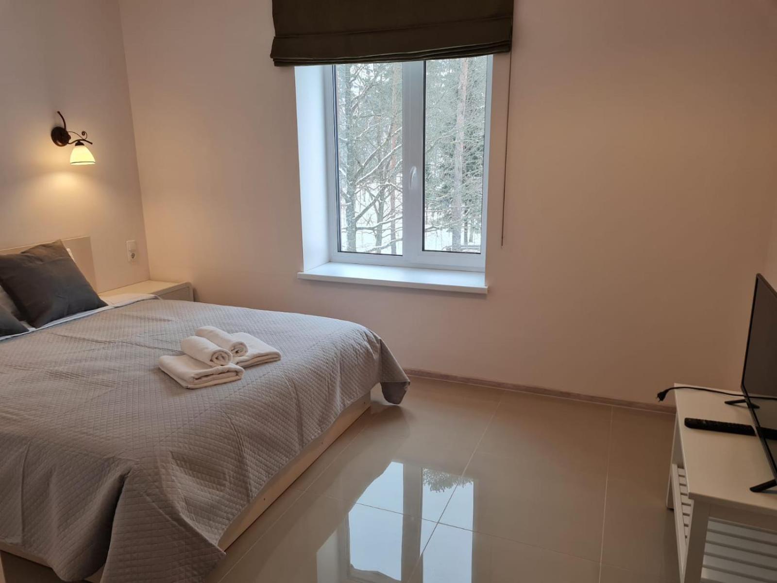 Double Room - Photo 2