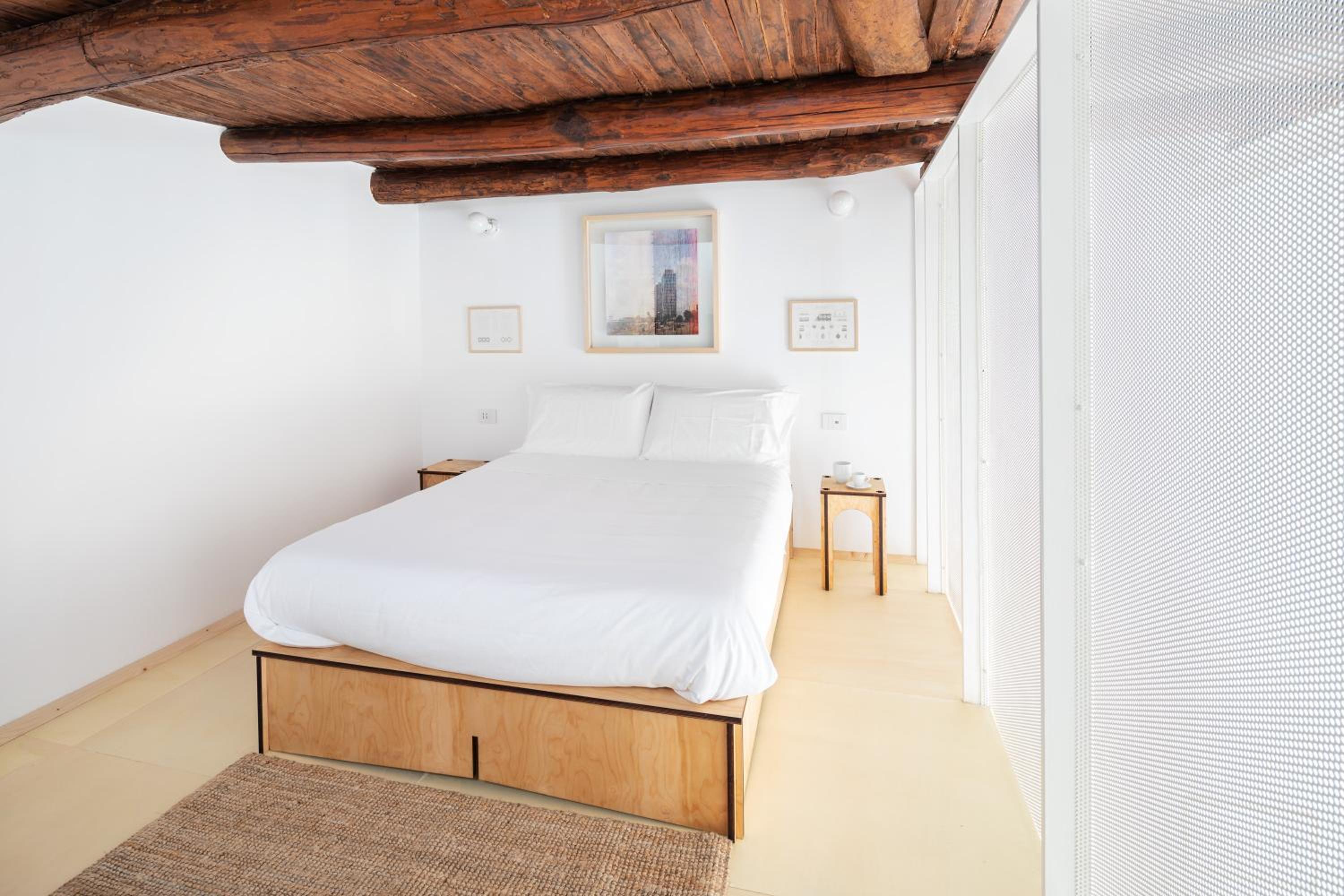 Deluxe Double Room with Bath