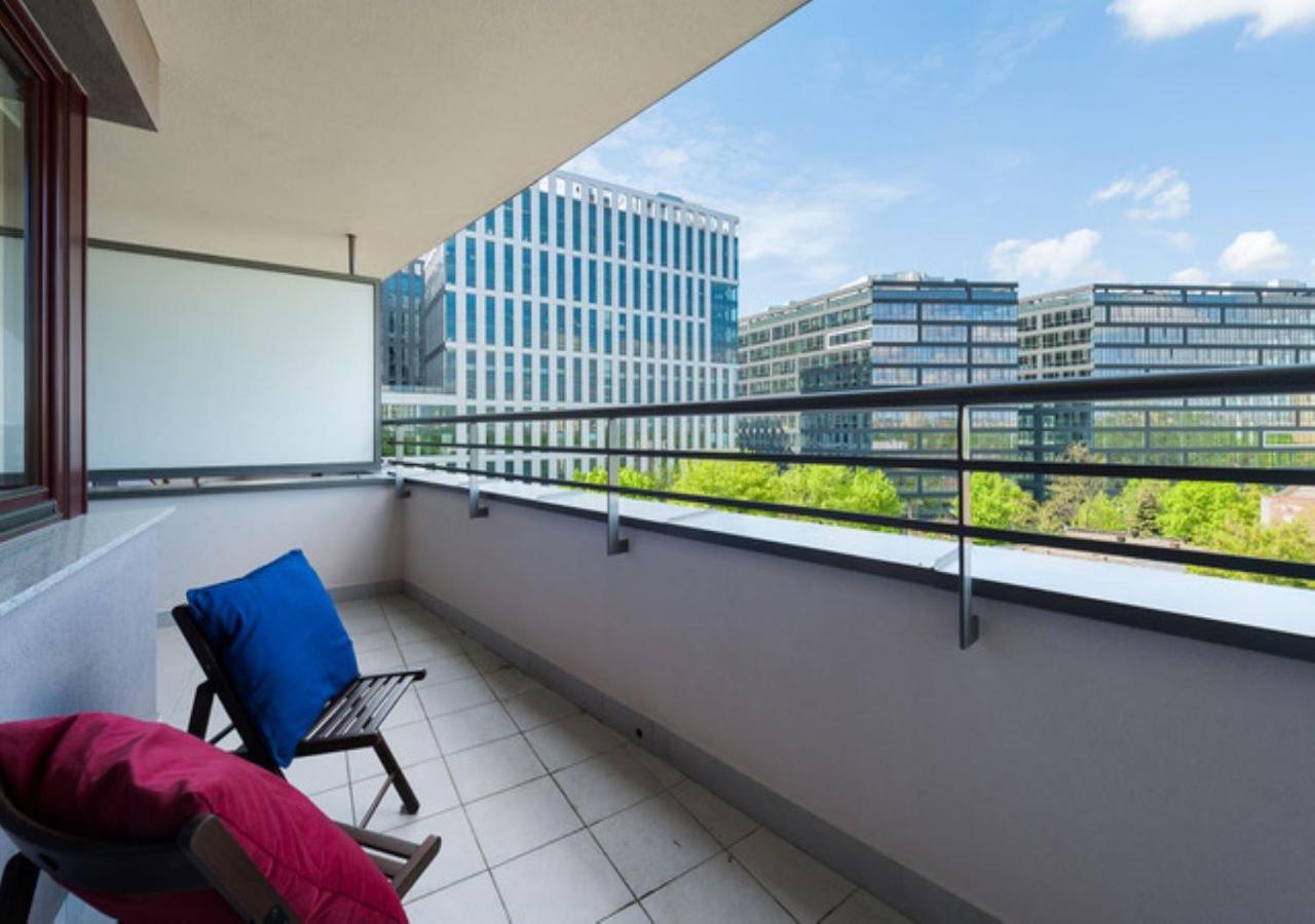 One-Bedroom Apartment - Photo 9