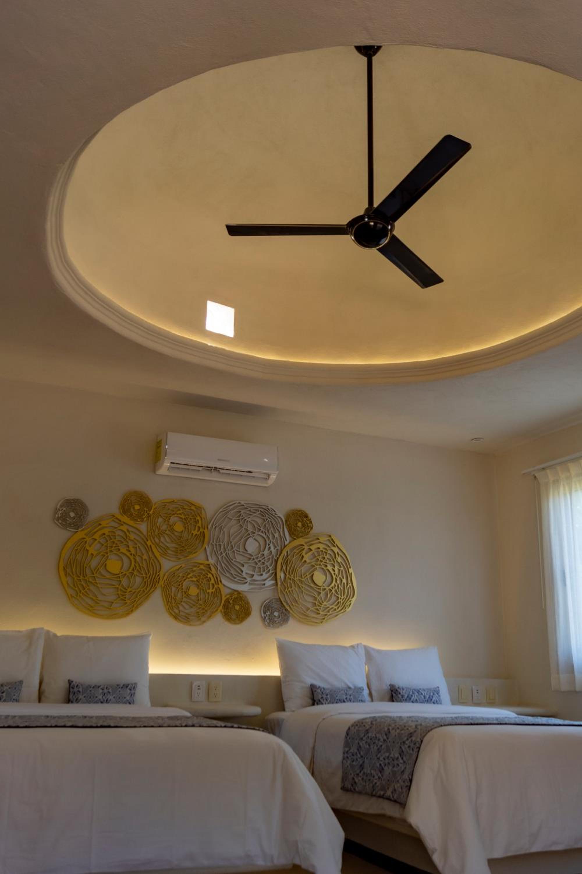 Twin Room with Terrace - Photo 1