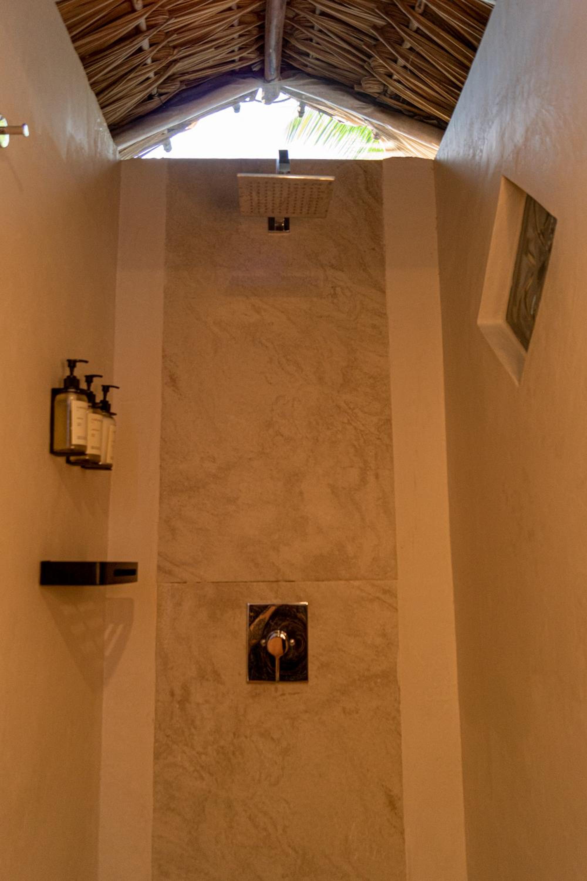 One-Bedroom Cottage - Photo 8