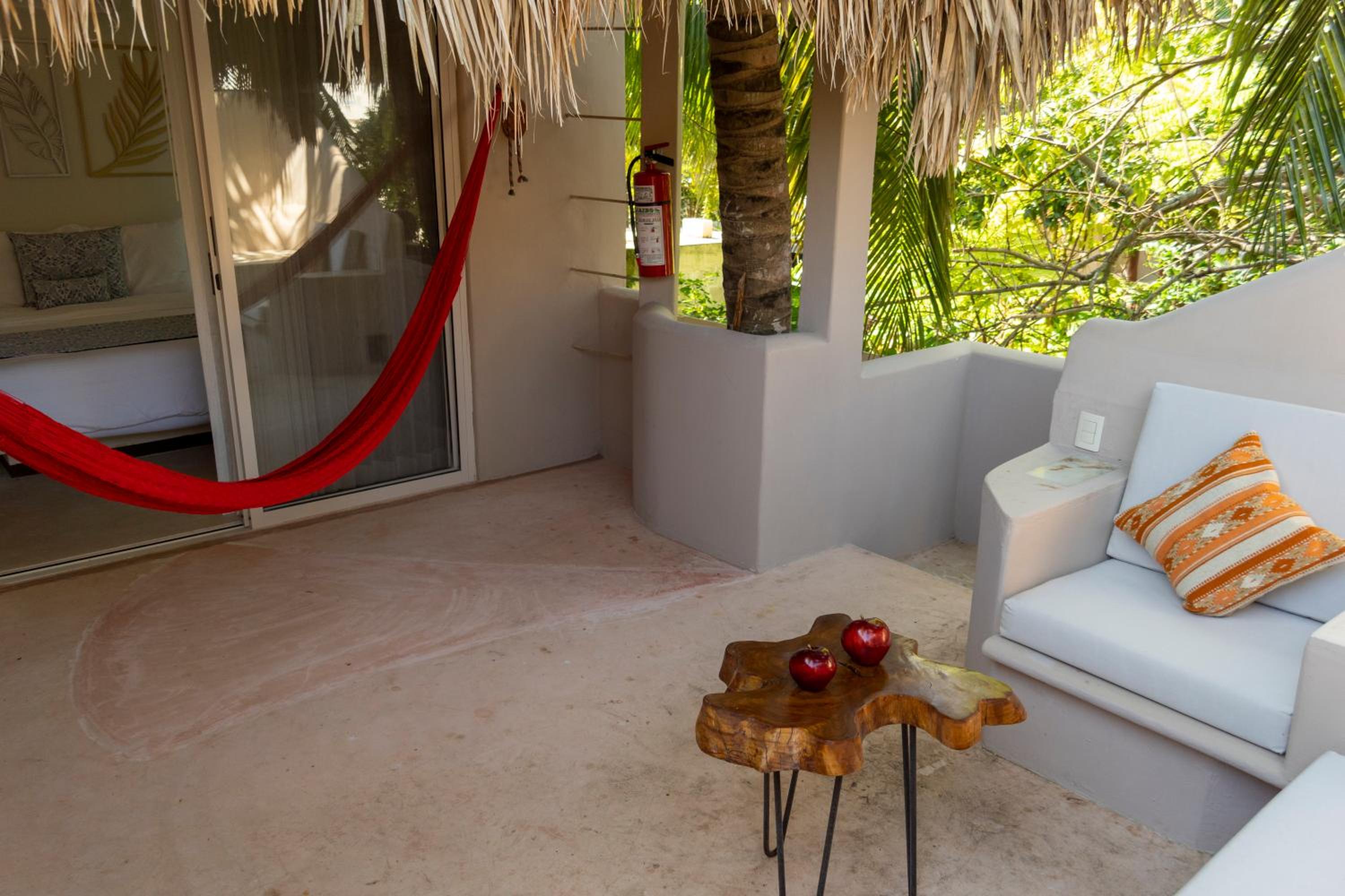 Family Bungalow - Photo 45