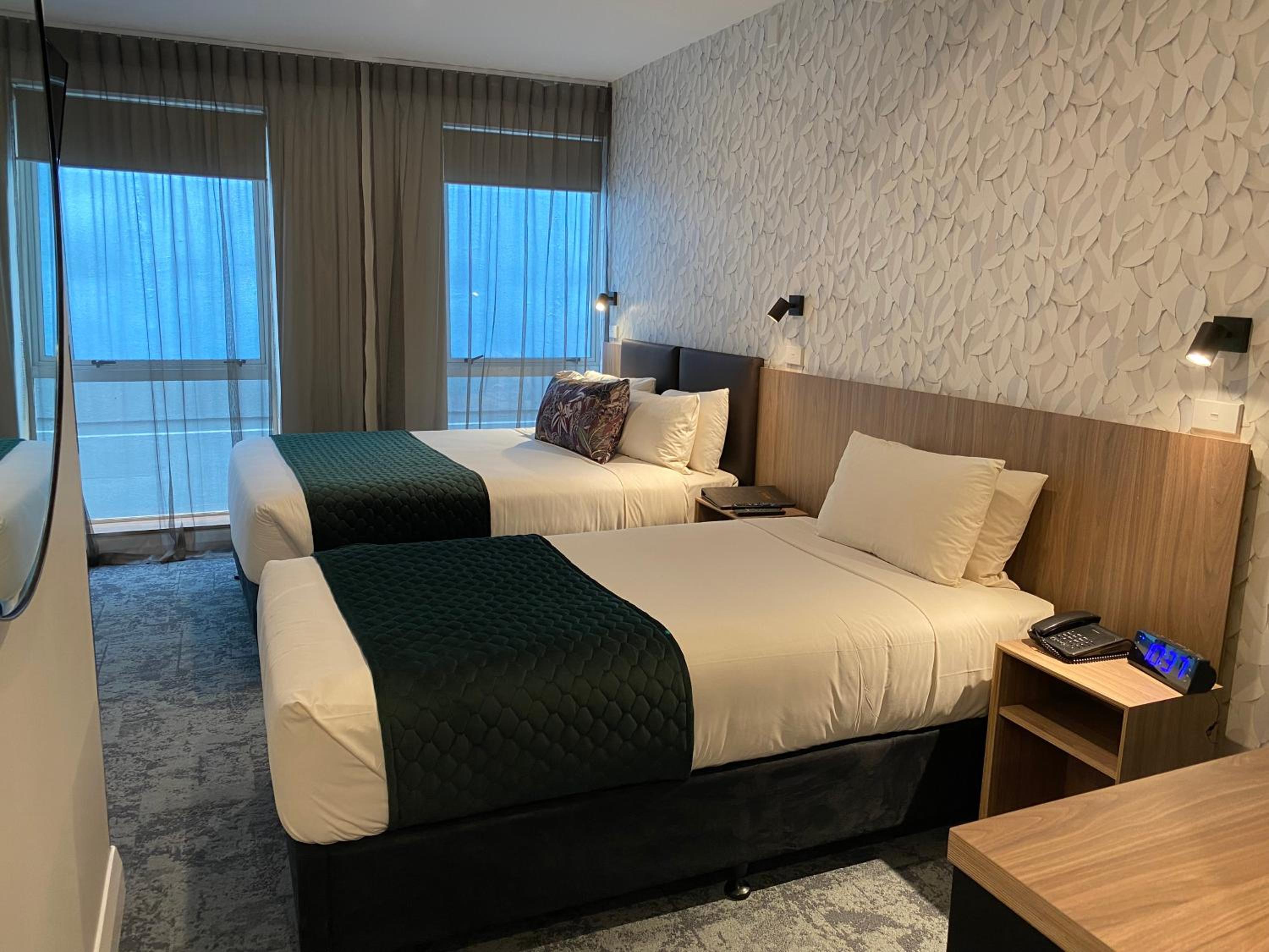 Deluxe Twin Room - Photo 4