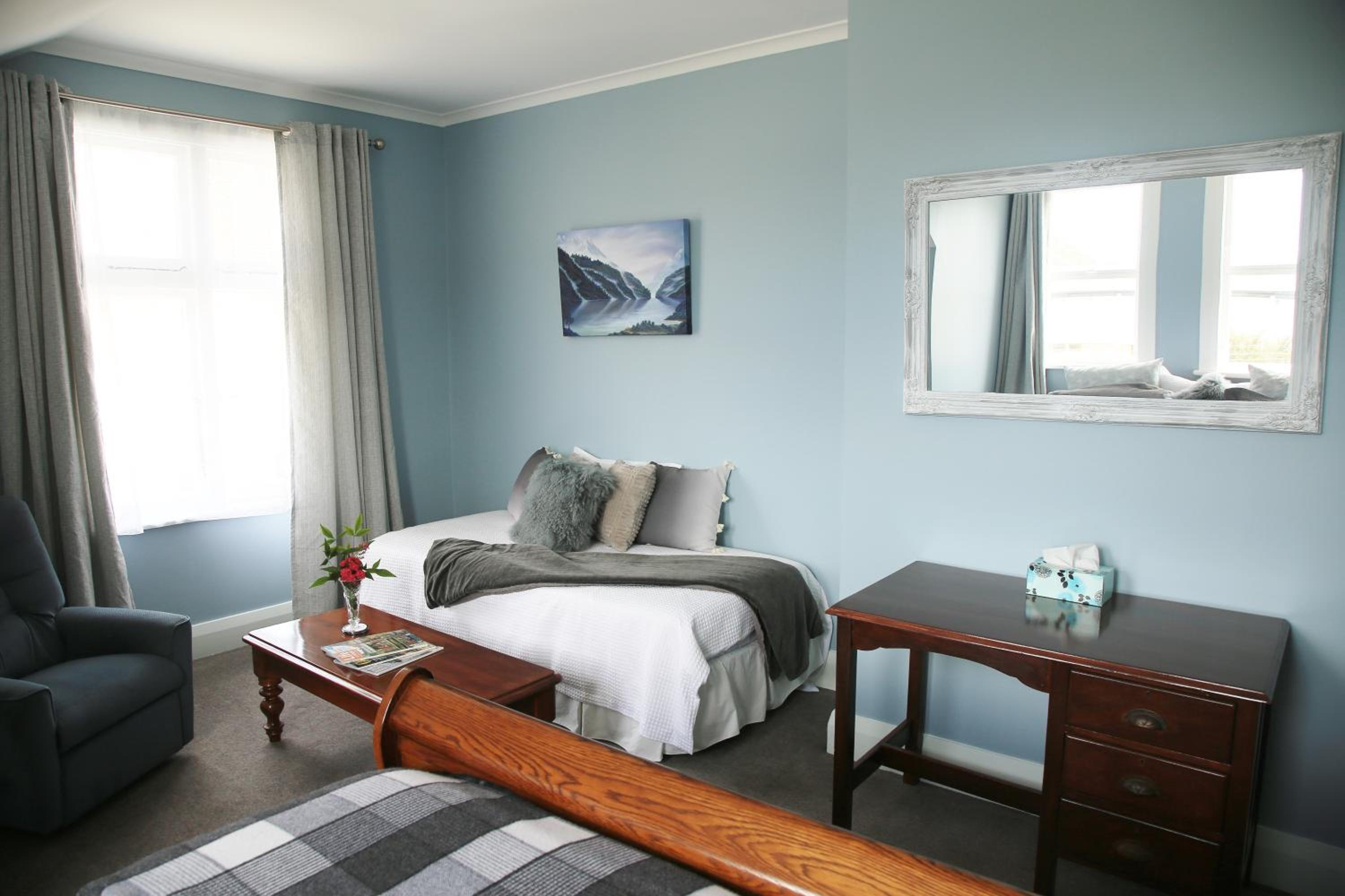Double Room with Private Bathroom photo 2