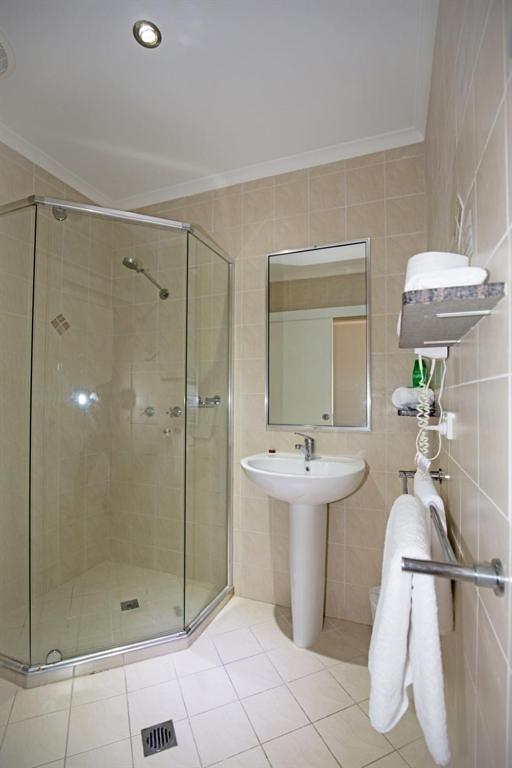 Double or Twin Room photo 2