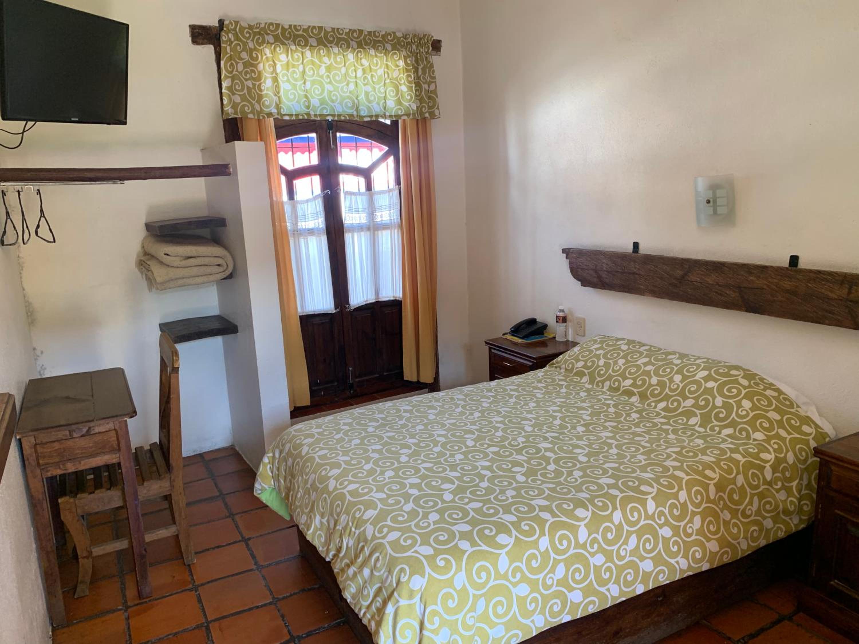 Double Room - Photo 1