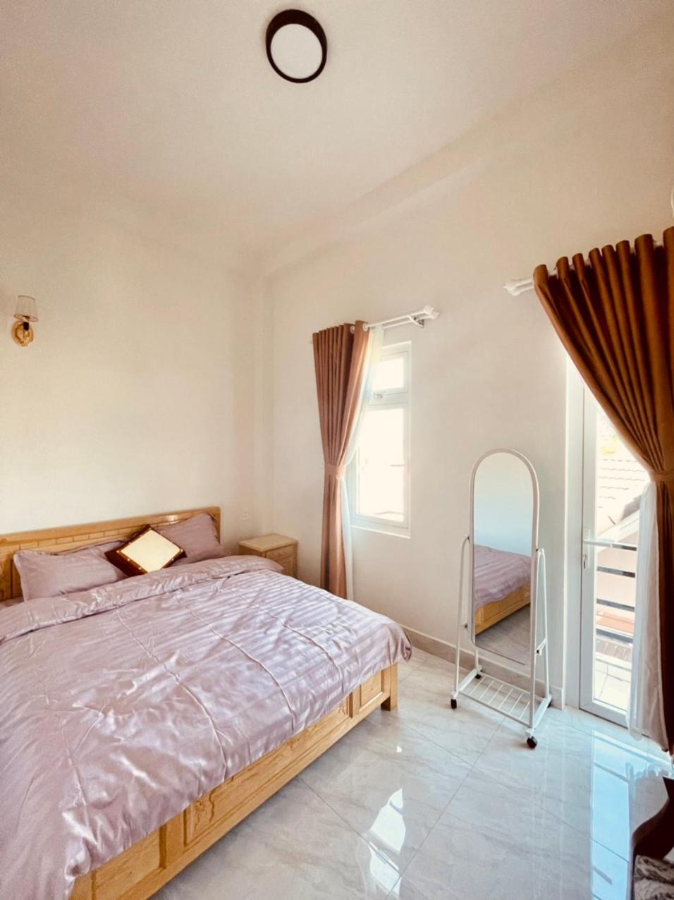 Villa photo 1