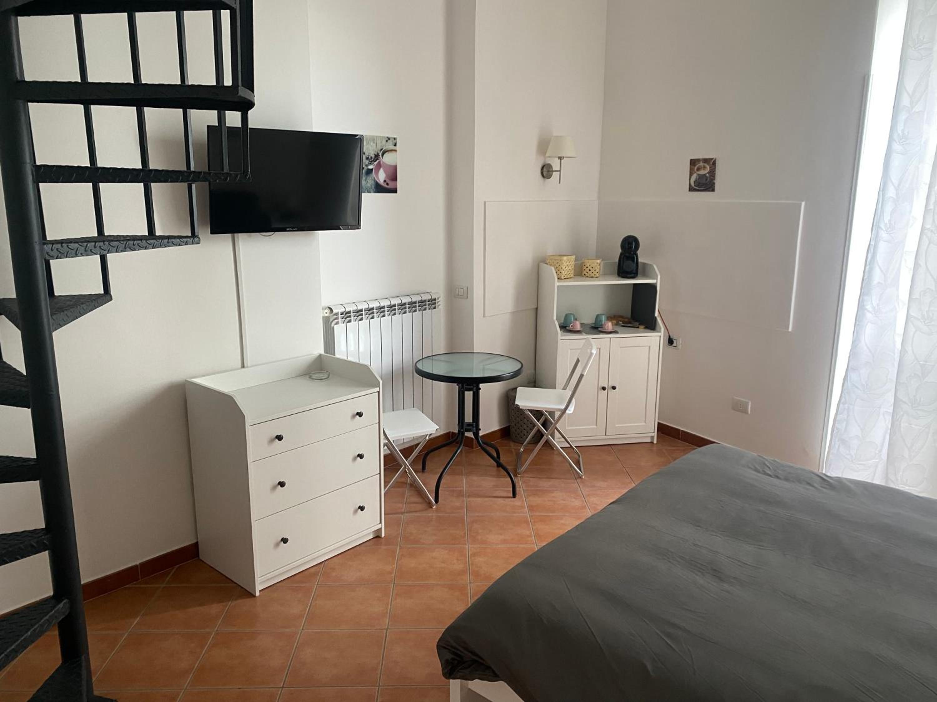 Double Room With Private Bathroom photo 3