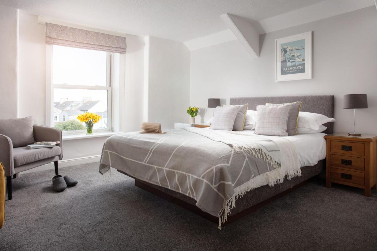 Deluxe King Room