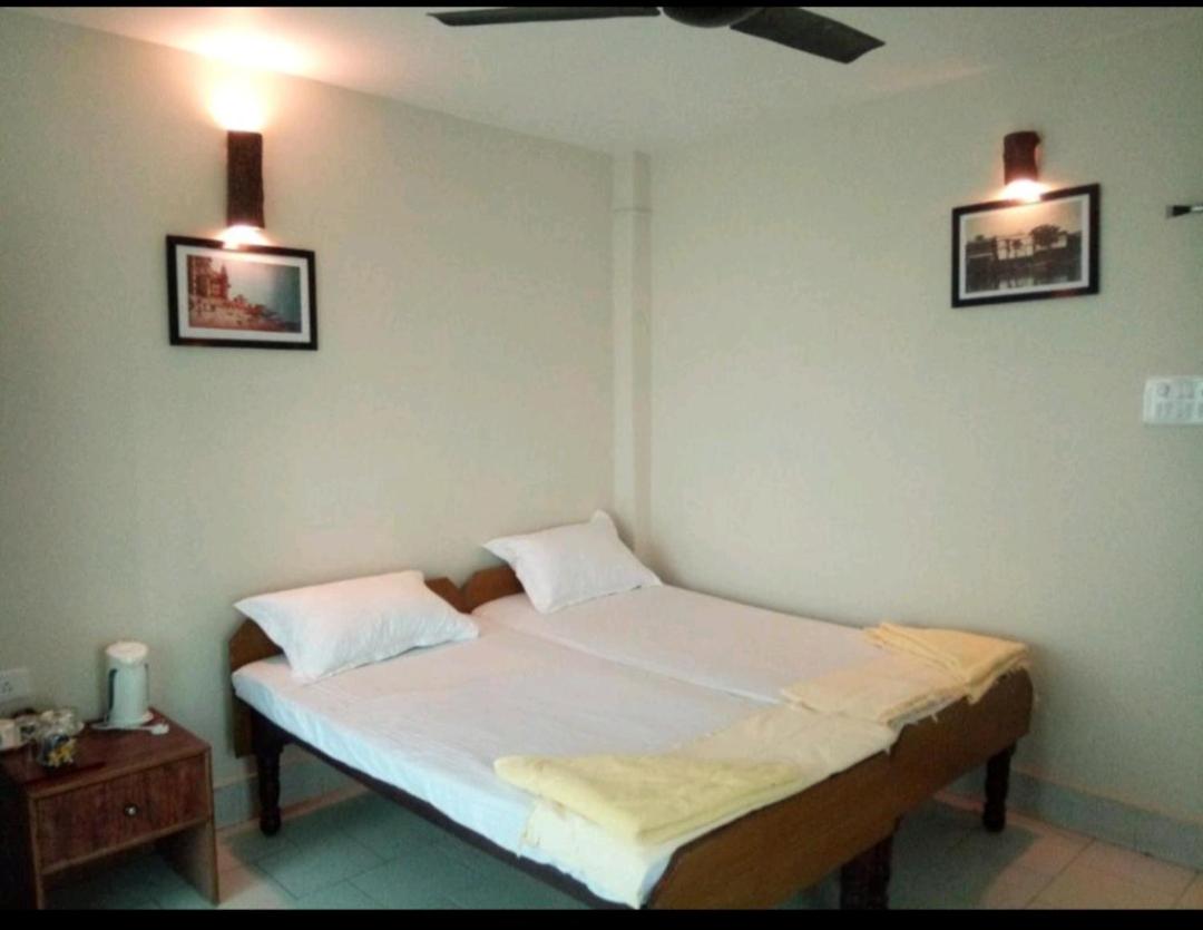 Deluxe Double Room with Balcony and Sea View photo 1