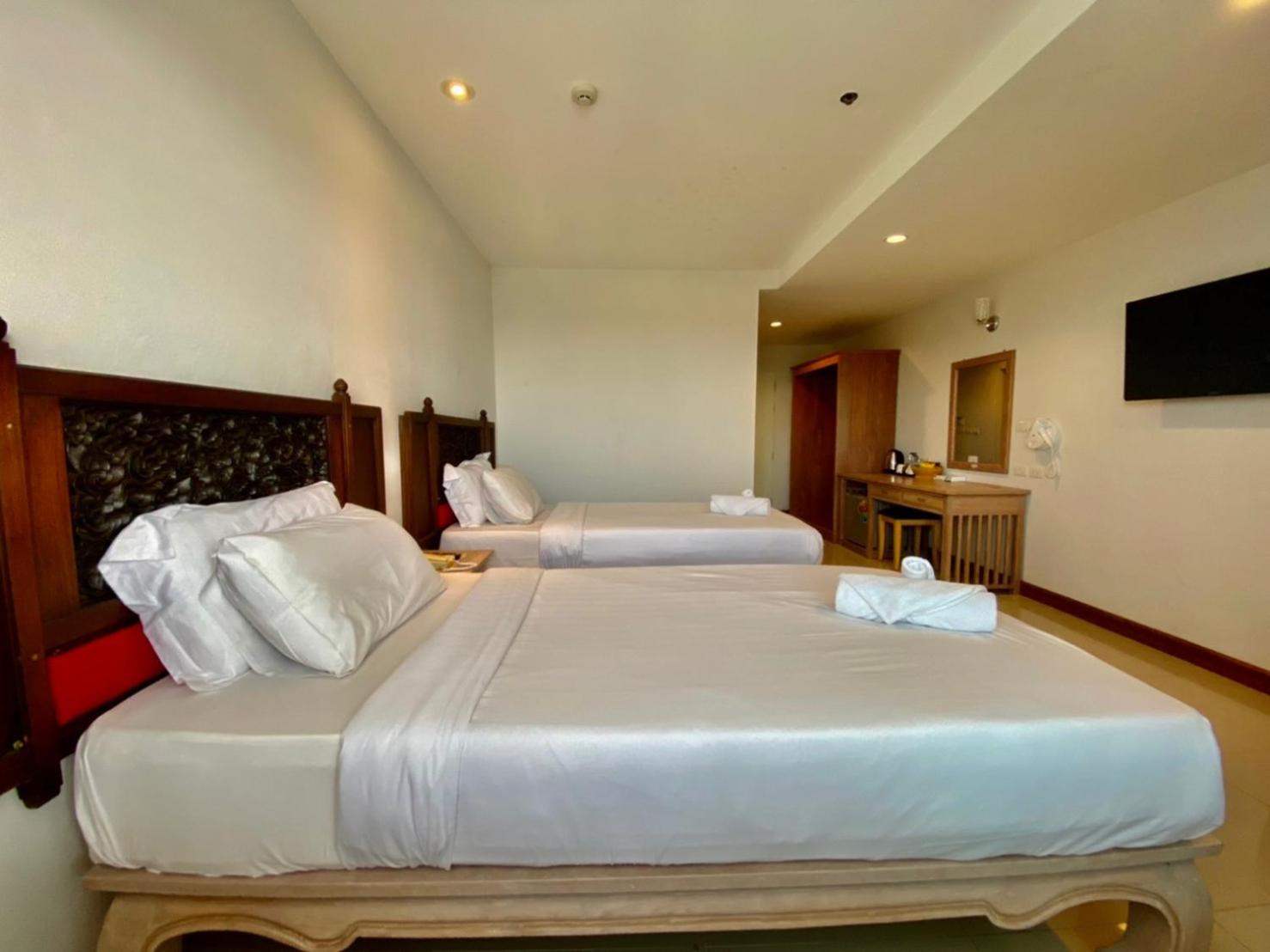 Superior Double or Twin Room - Photo 2