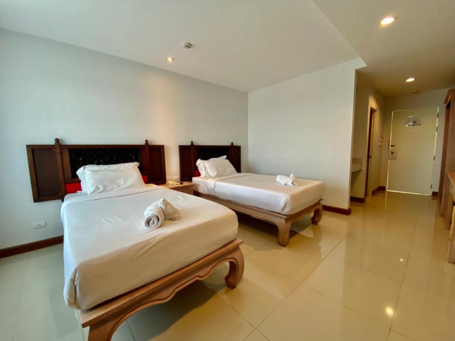 Superior Double or Twin Room - Photo 7