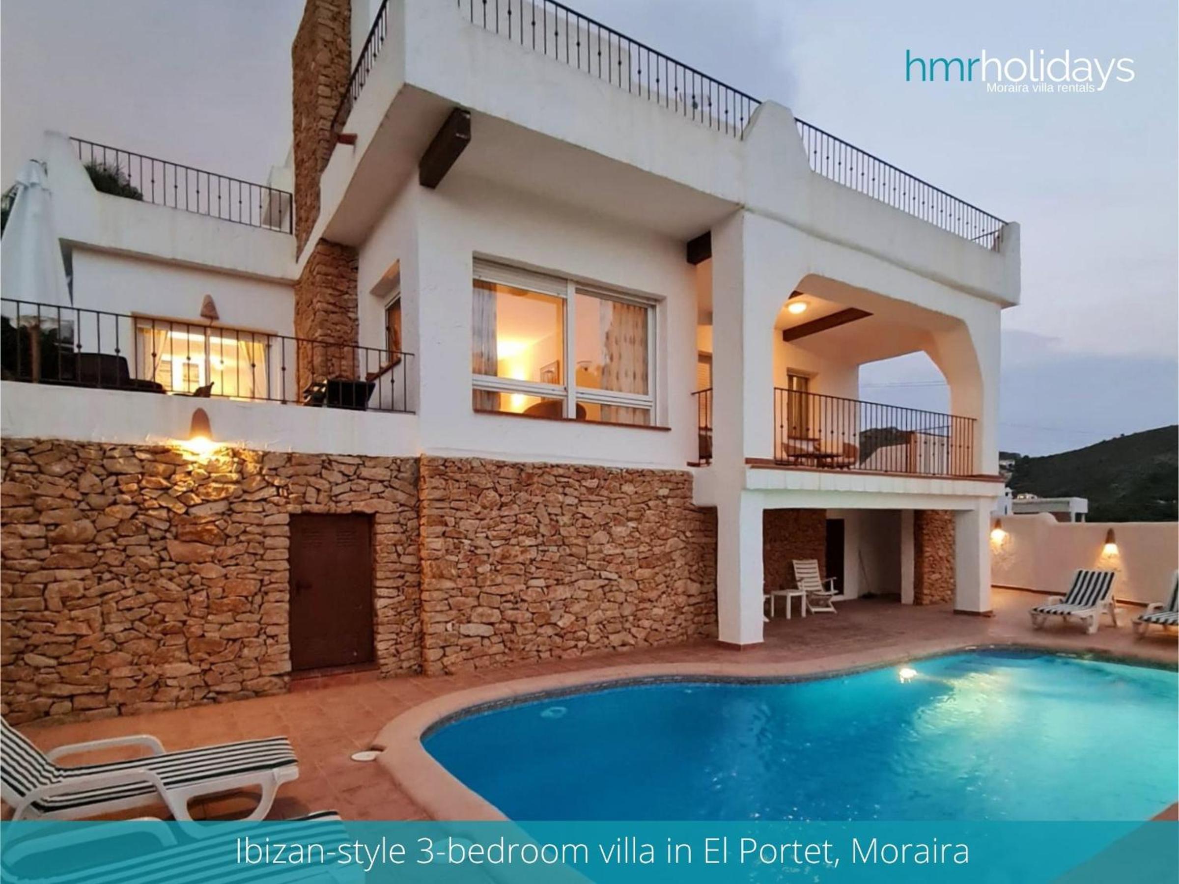 Villa photo 2