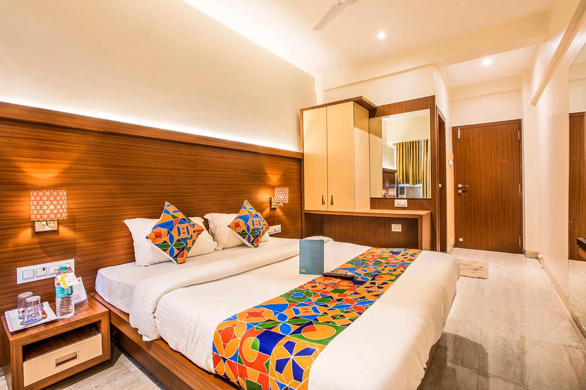 Deluxe Room - Photo 1