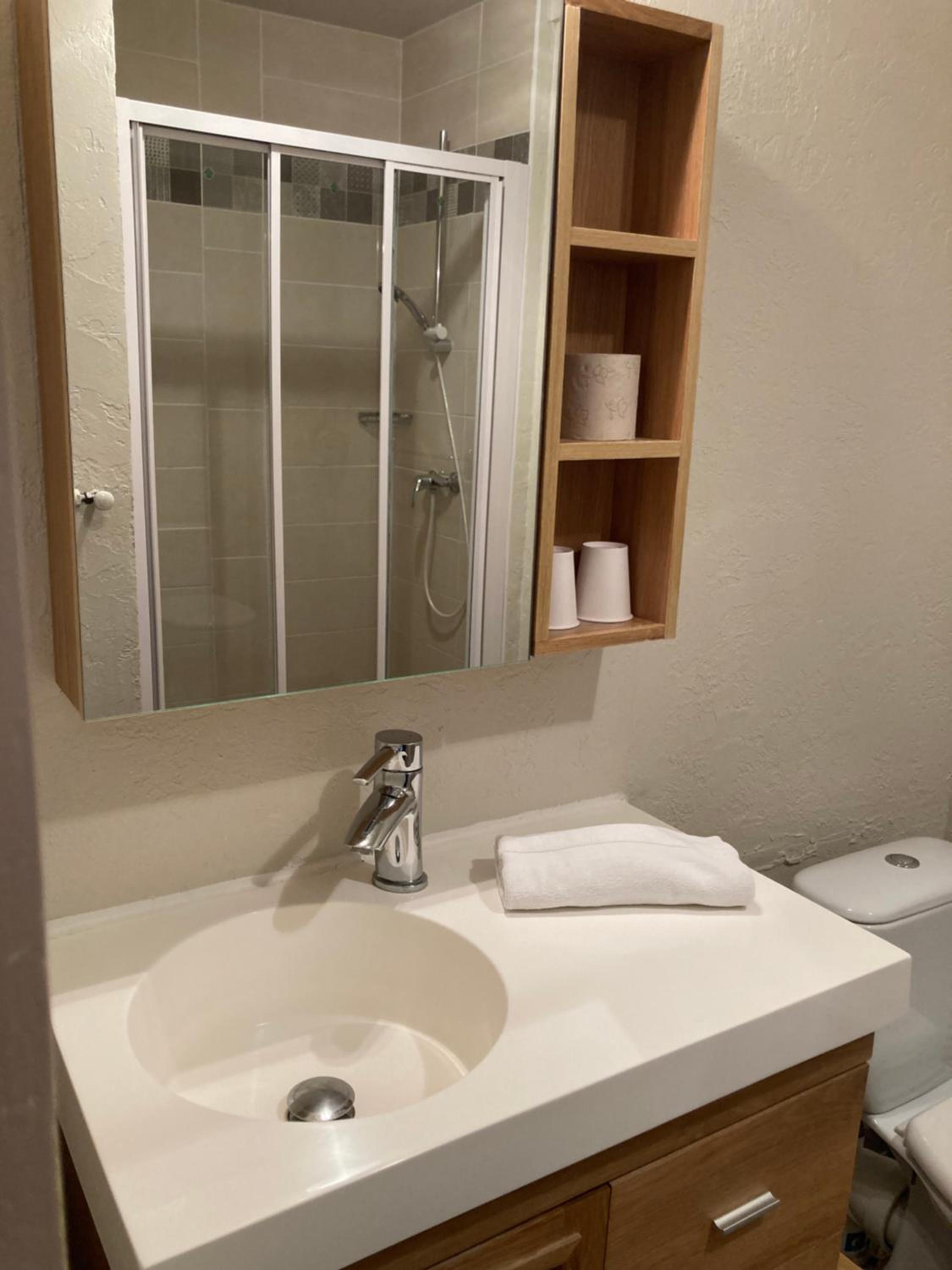 Double or Twin Room photo 2