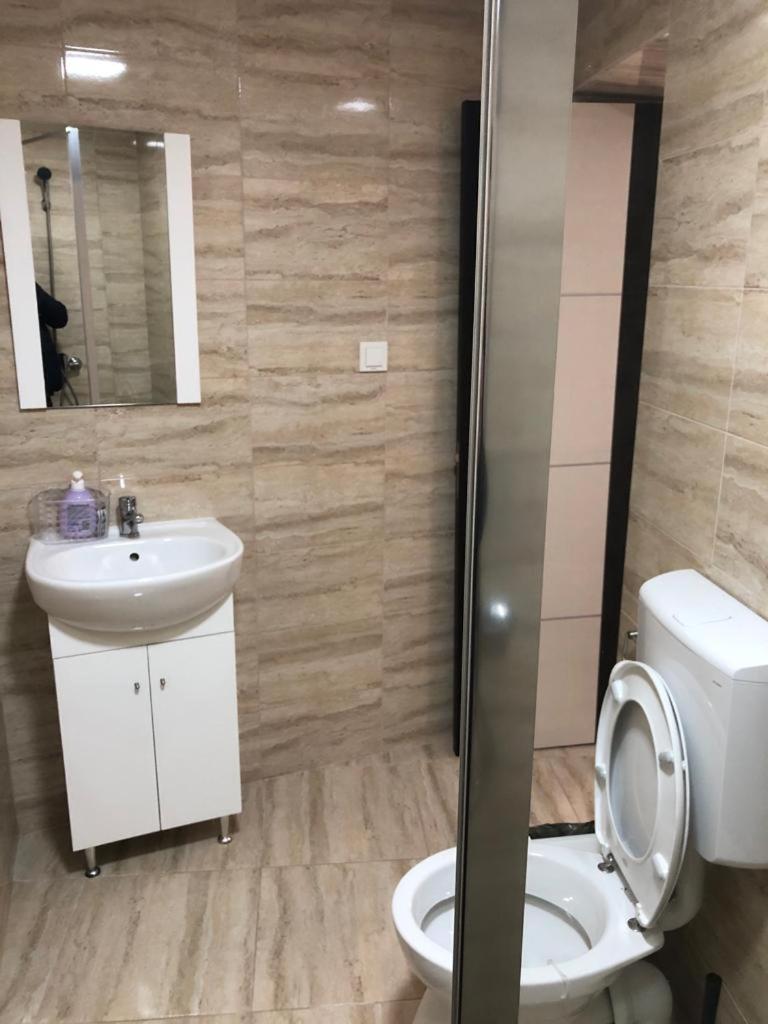 Double Room with Private Bathroom photo 3