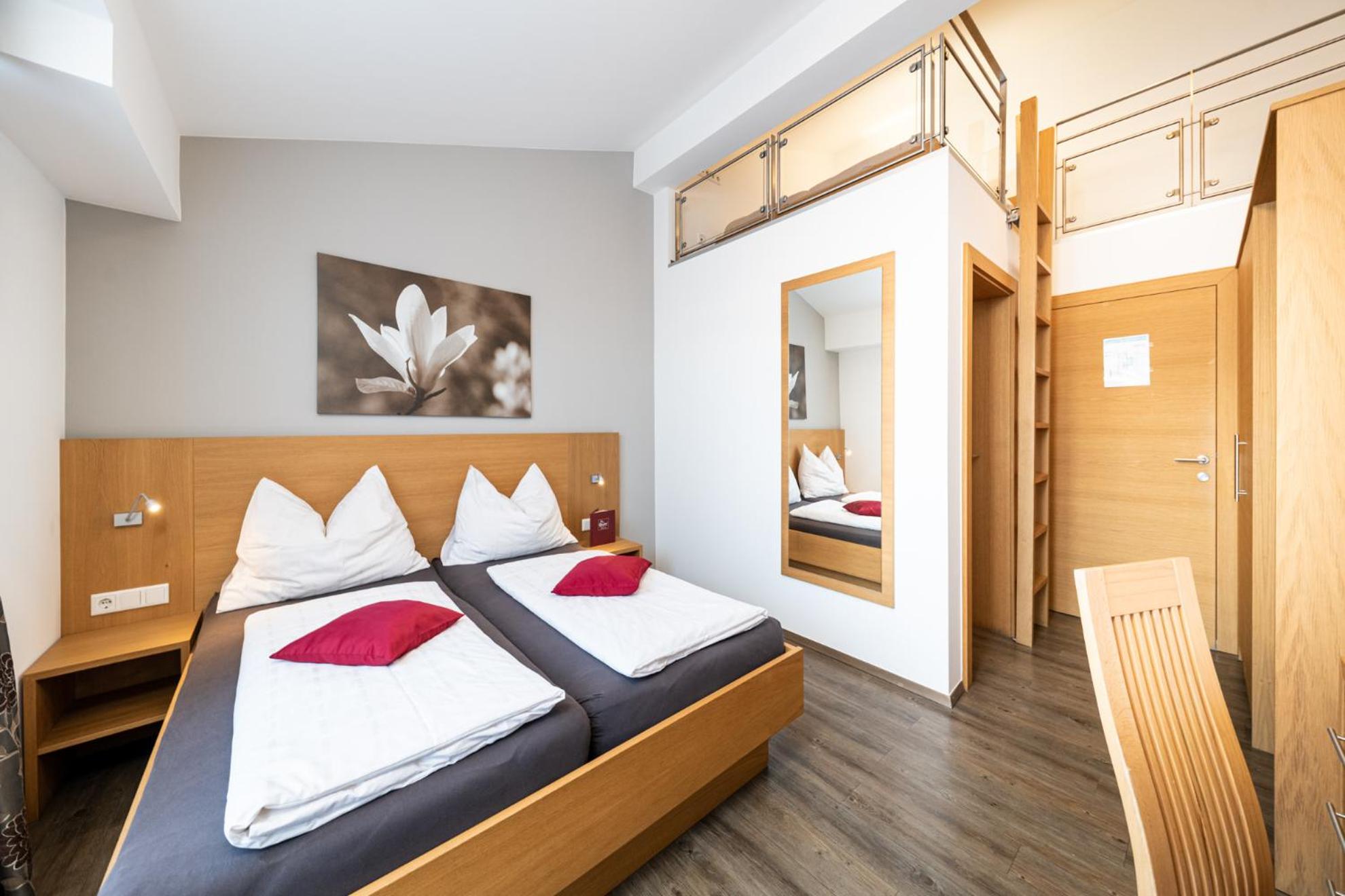 Duplex Room - Photo 5