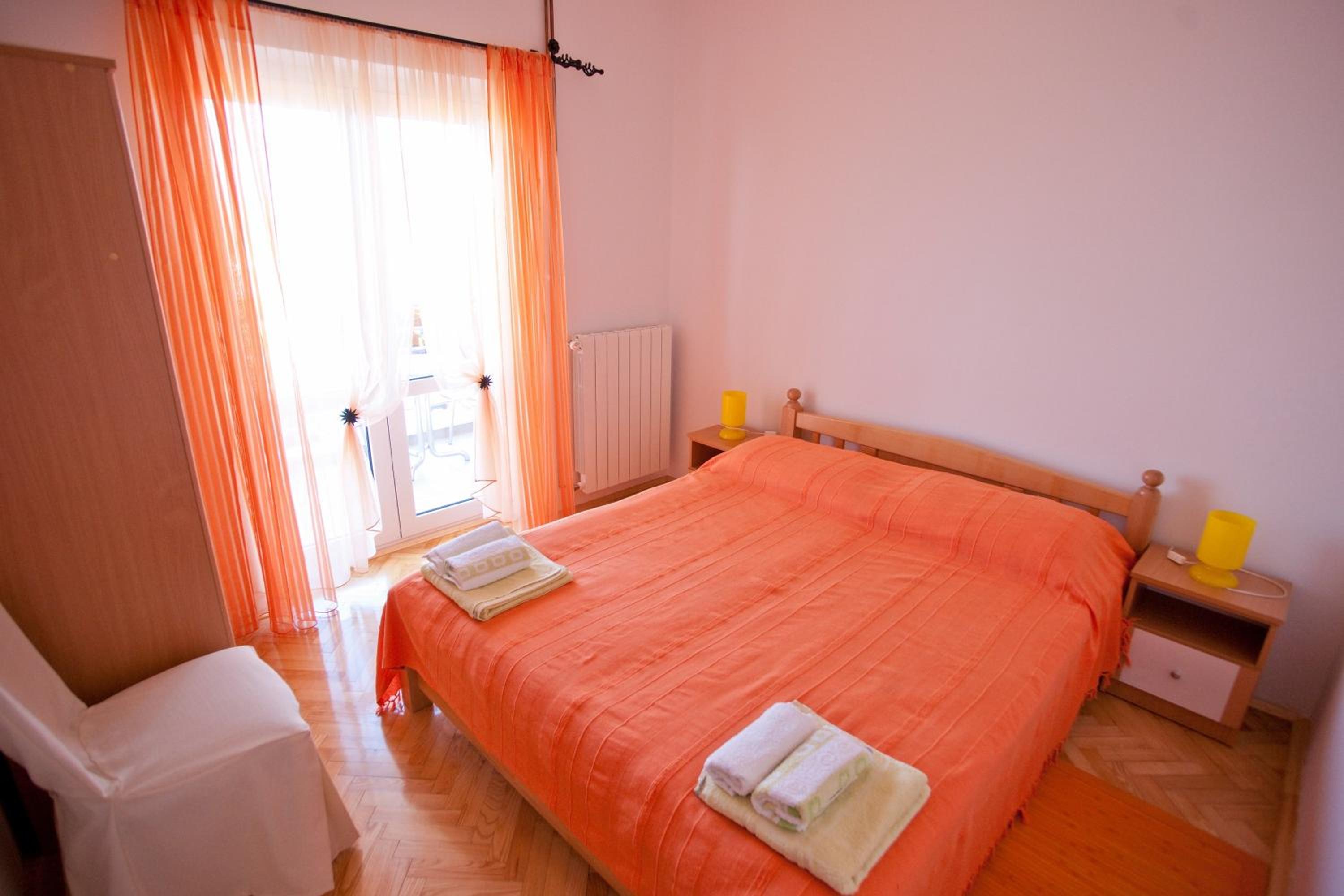 Two-Bedroom Apartment with Balcony and Sea View