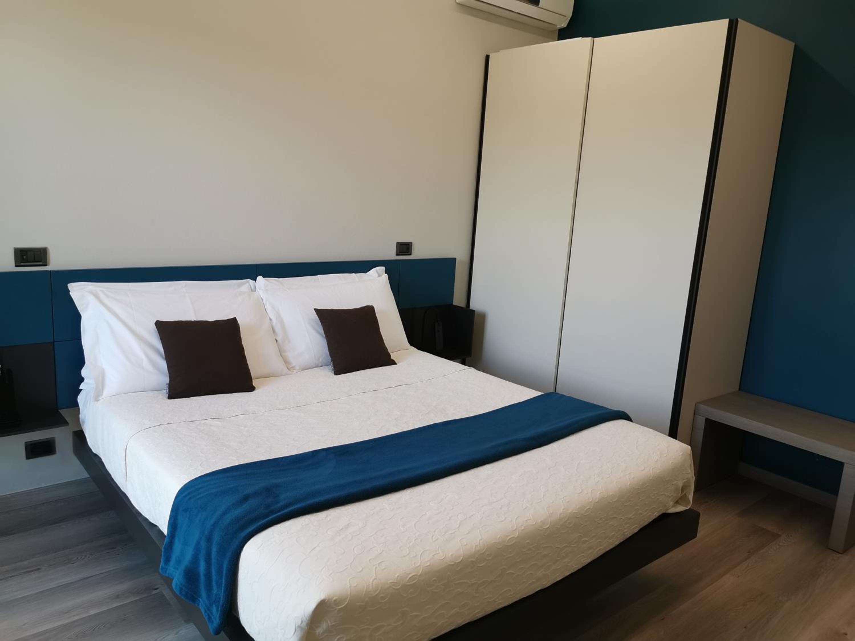 Superior Double Room with Balcony photo 1