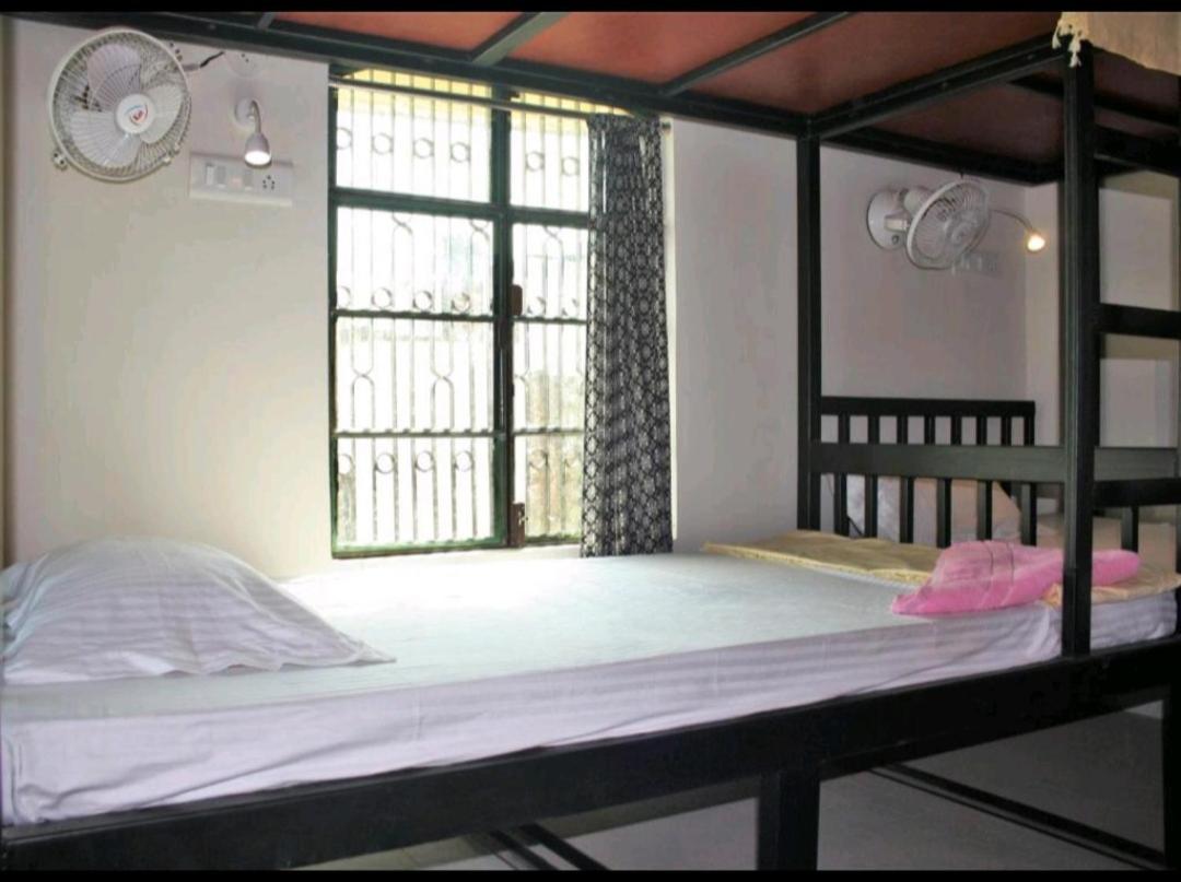 Bed in 4-Bed Mixed Dormitory Room photo 1