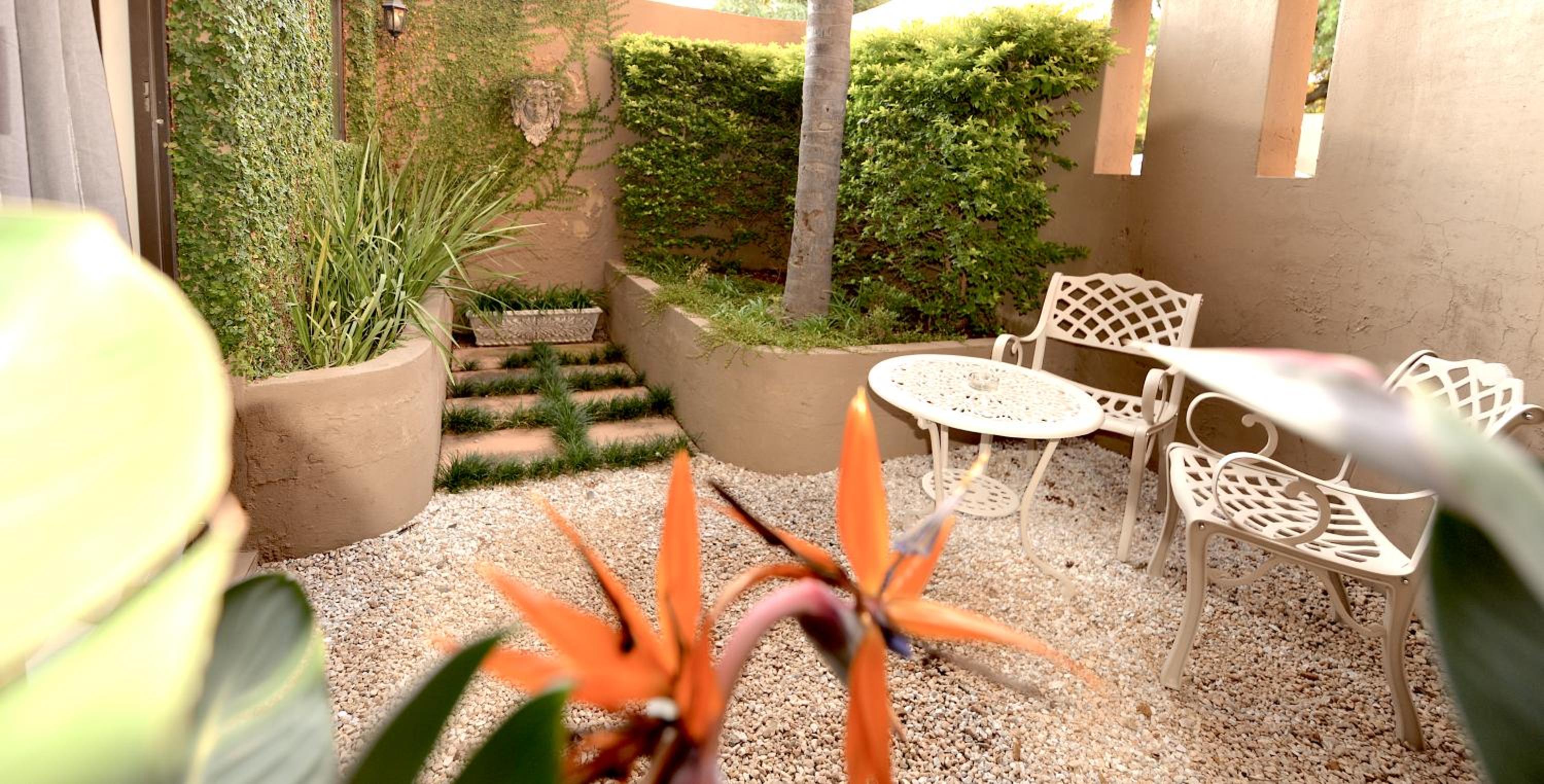 Double Room with Garden View photo 2