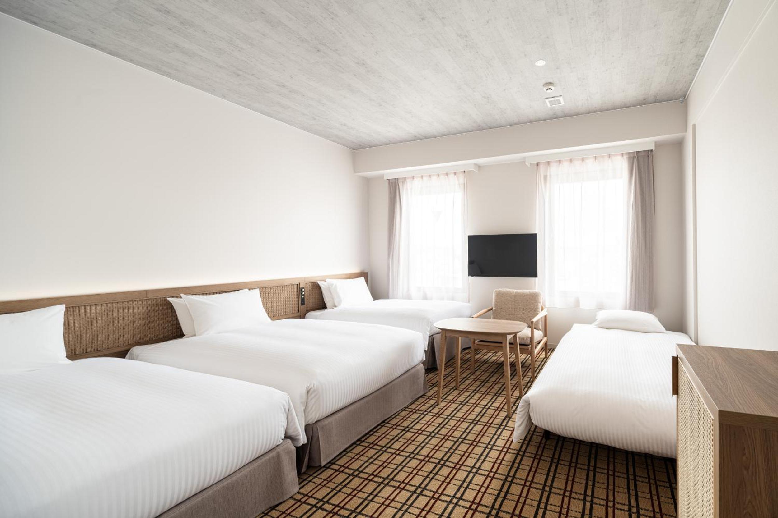 Quadruple Room - Photo 3