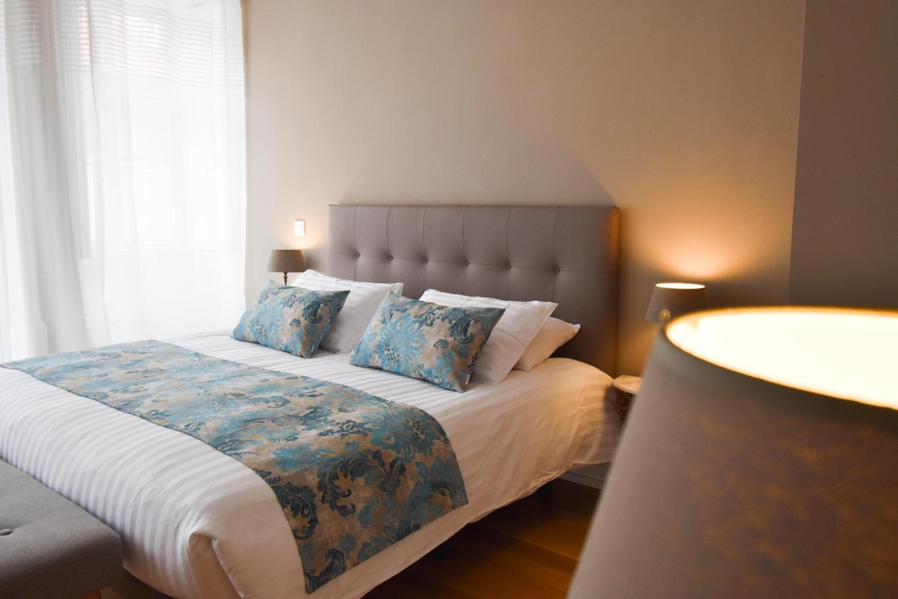 Suite with Balcony - Photo 1