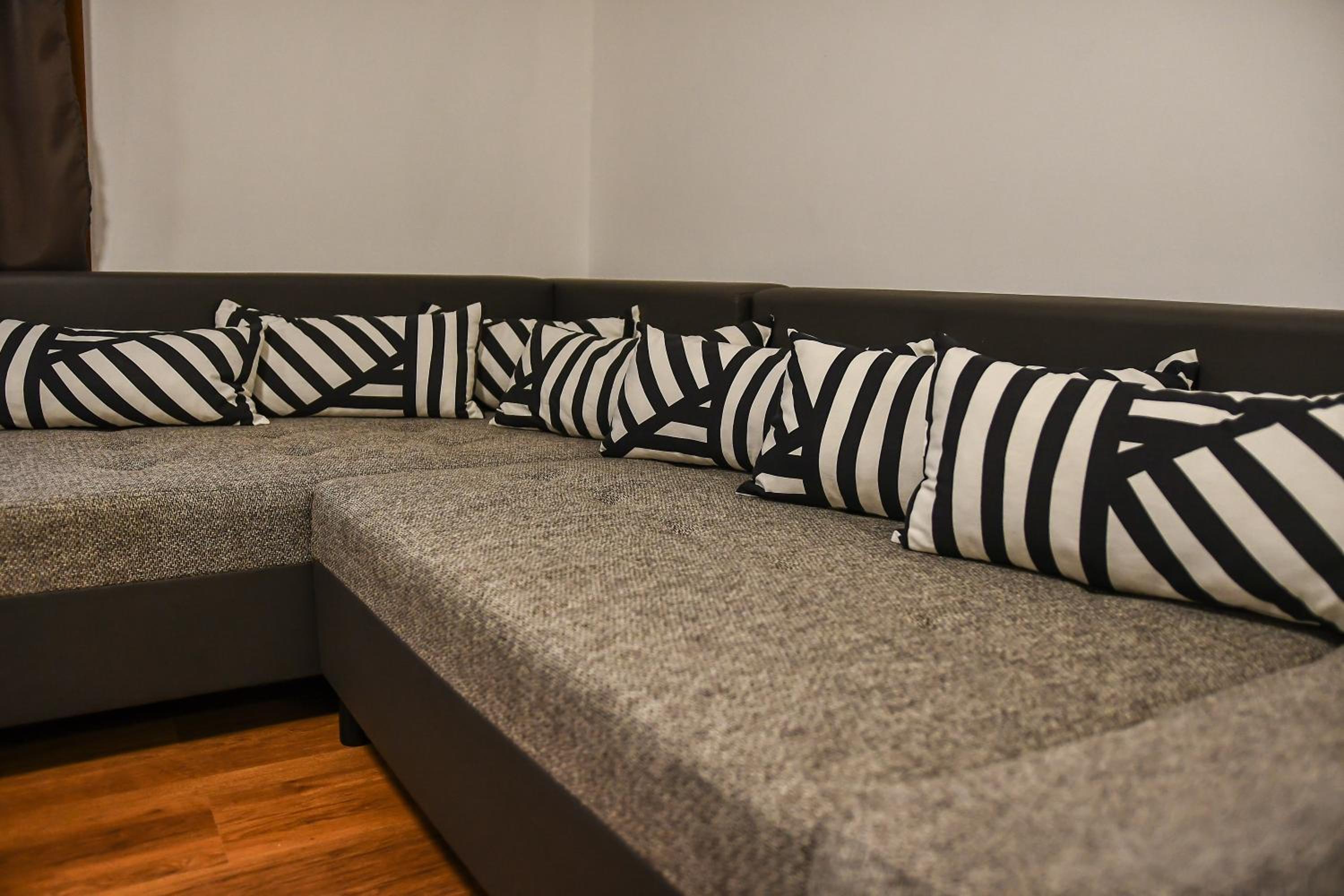Large Double or Twin Room - Photo 7