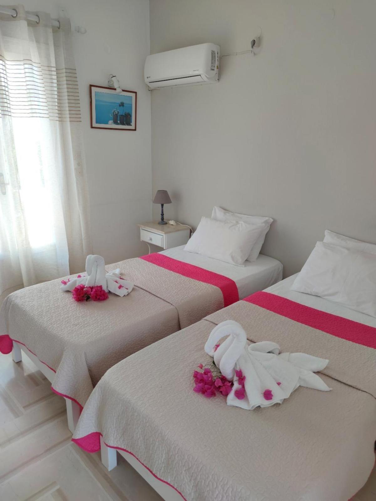 Double or Twin Room - Photo 25