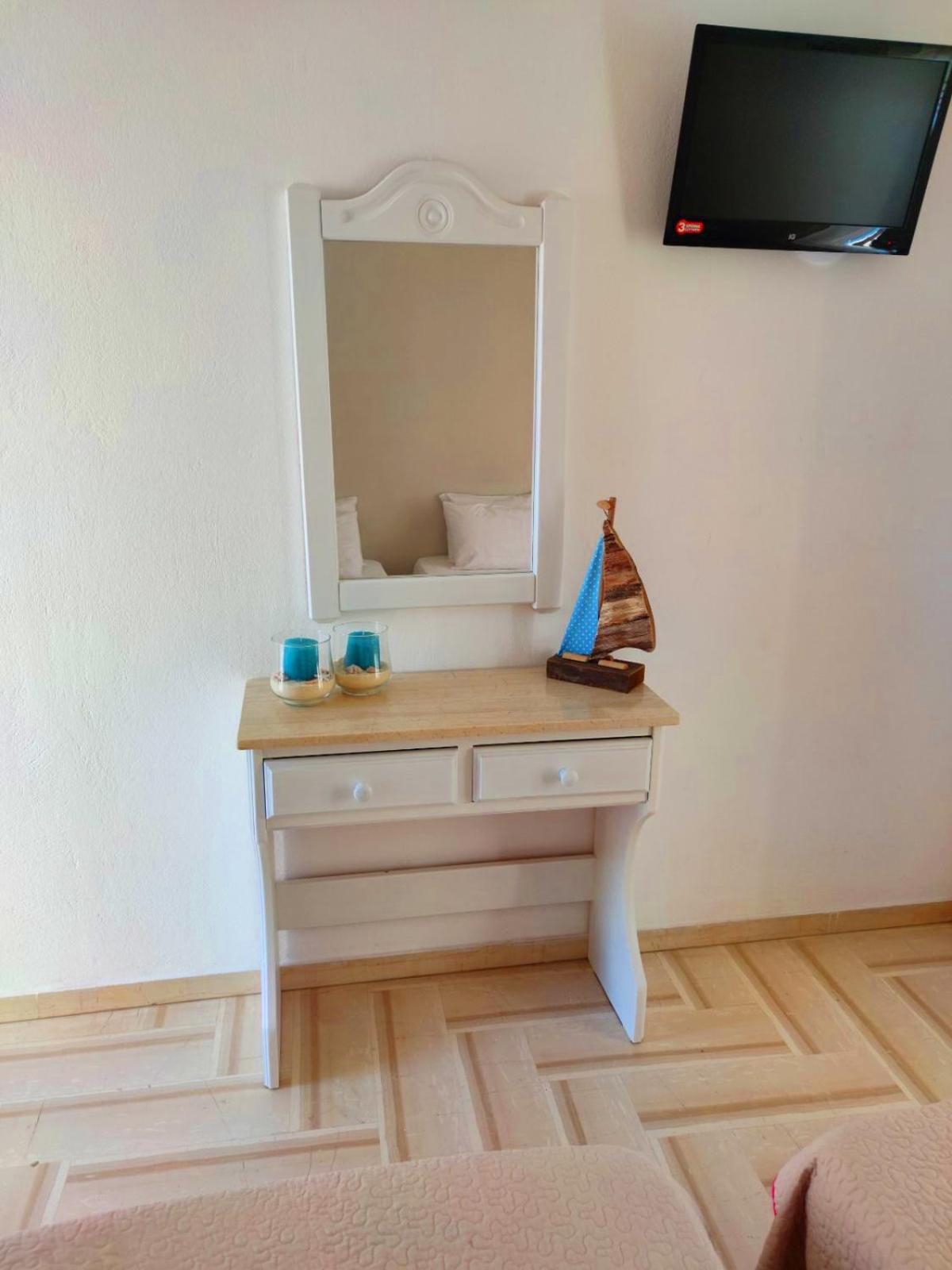 Double or Twin Room - Photo 56