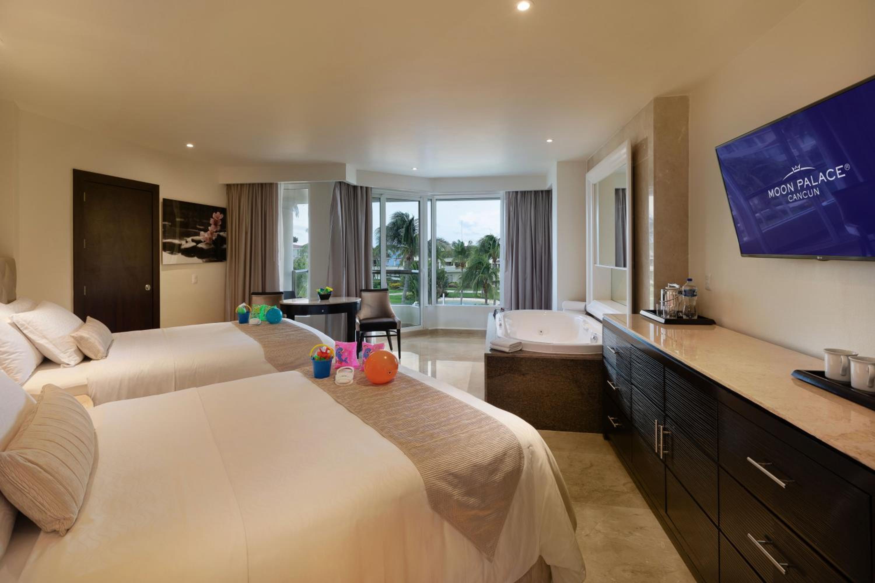 Superior Family Suite Garden View - Kids & Teens Free
