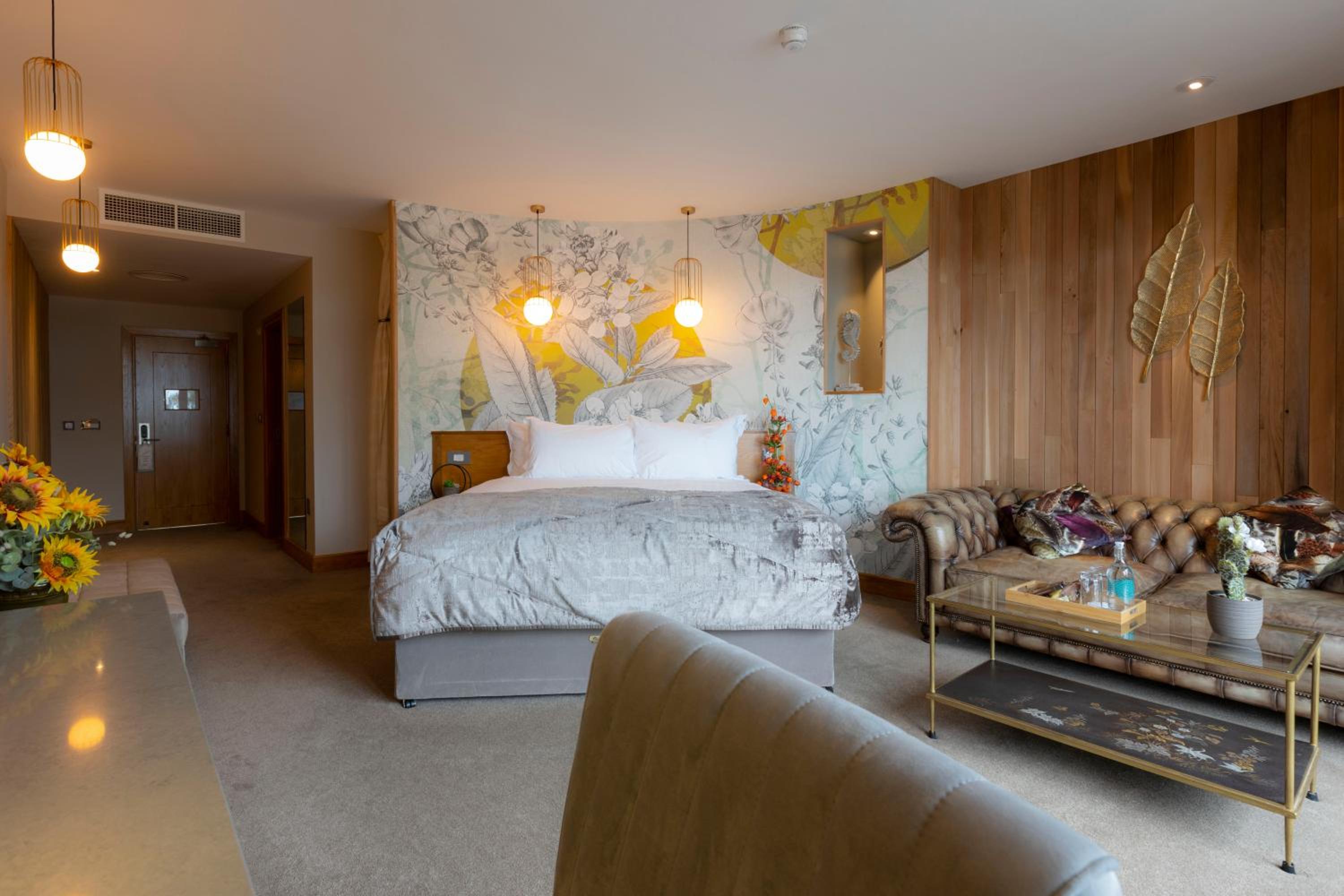 Suite with Balcony photo 1