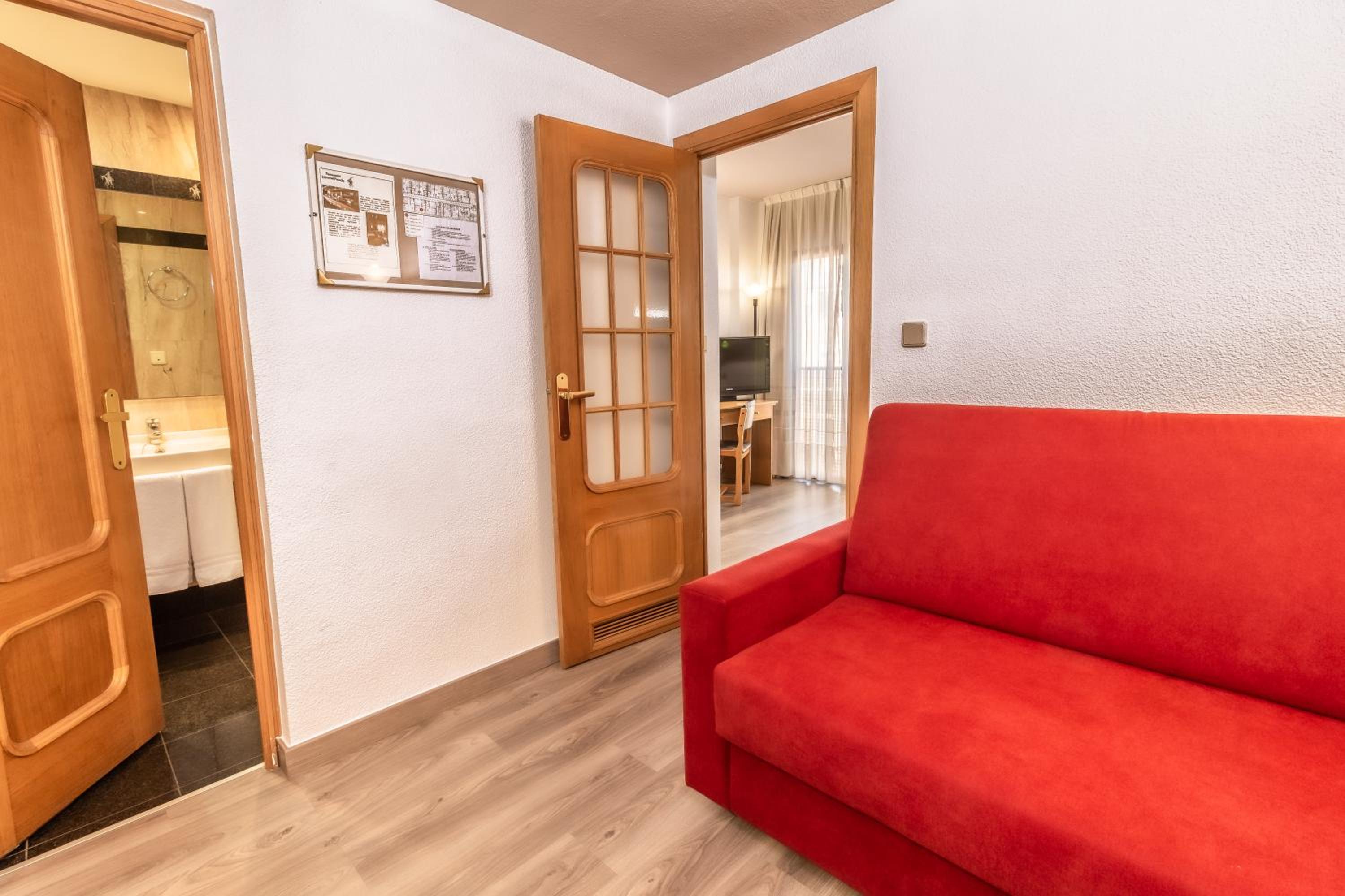 Superior Double Room - Photo 3