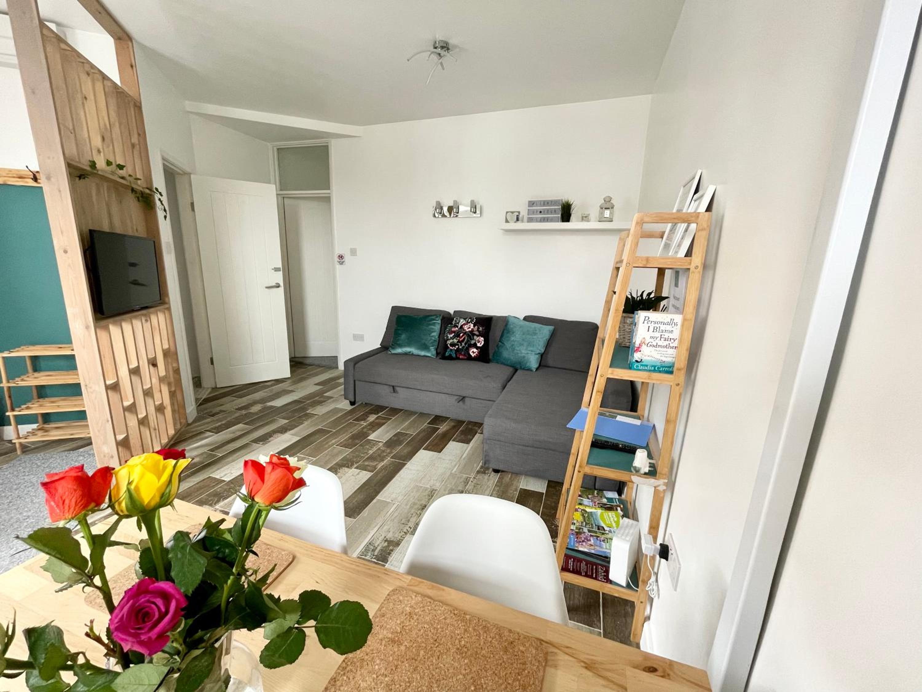 Two-Bedroom Apartment - Photo 1