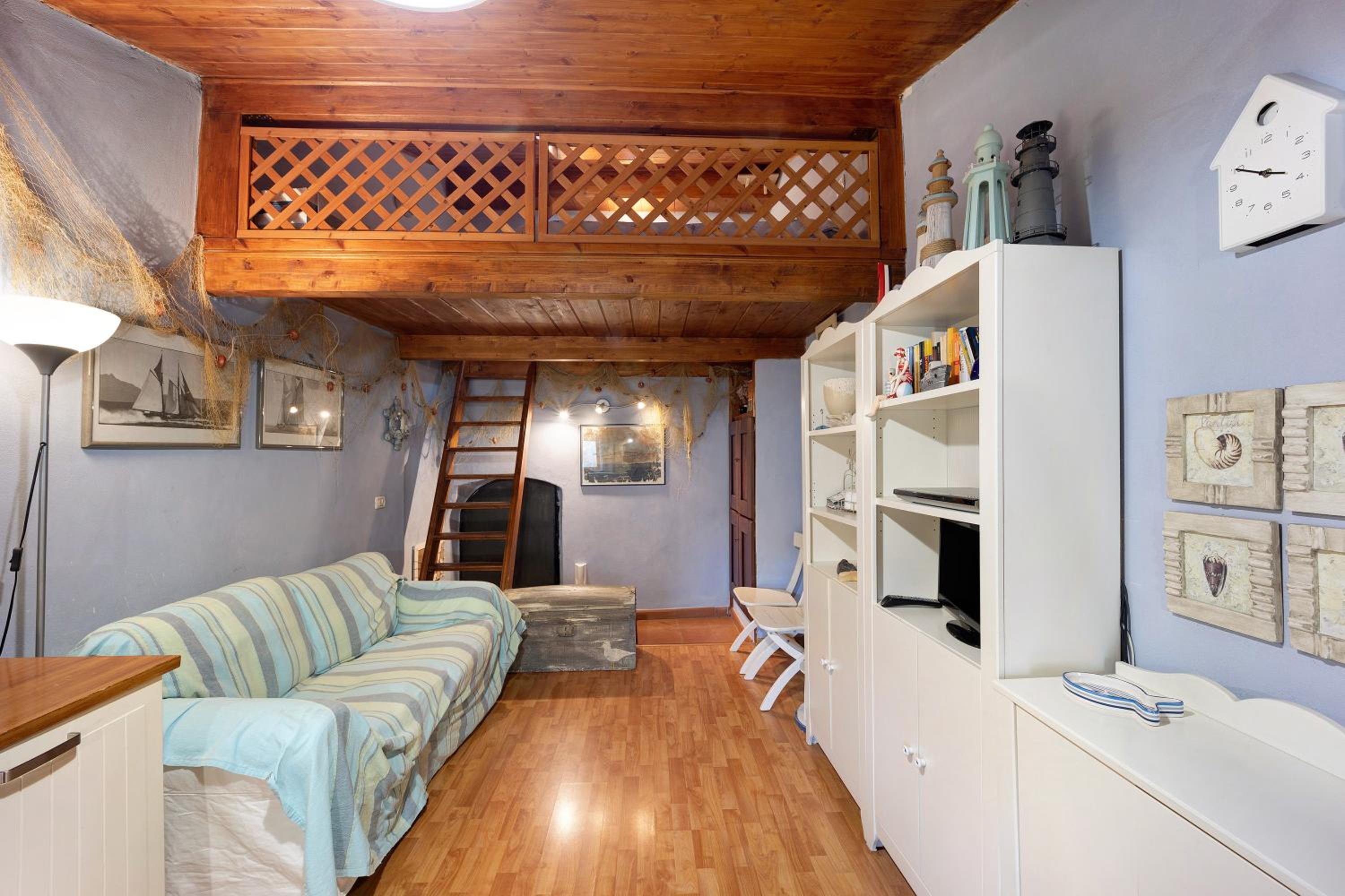 Superior Apartment with City View