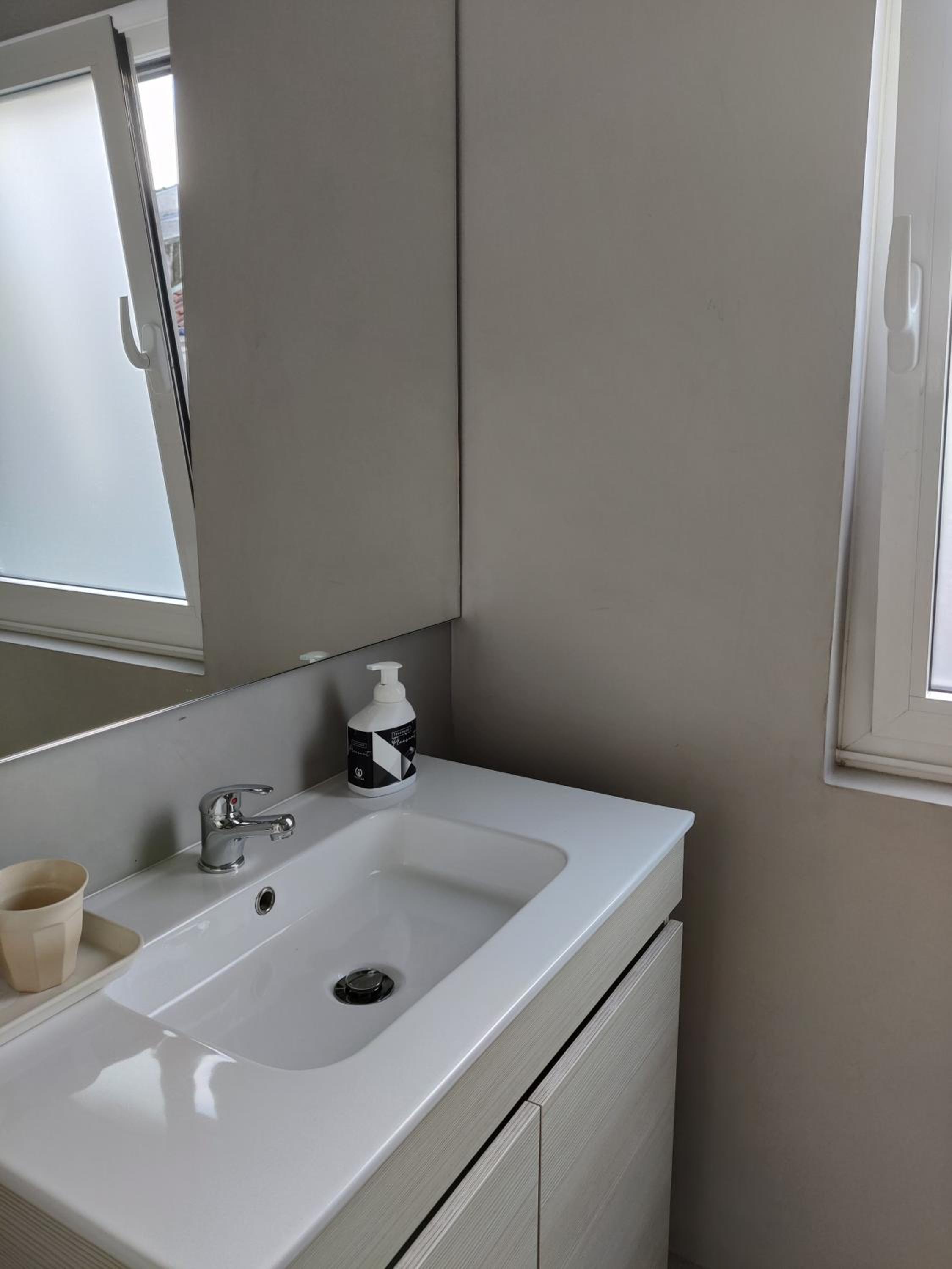 Double Room - Photo 2