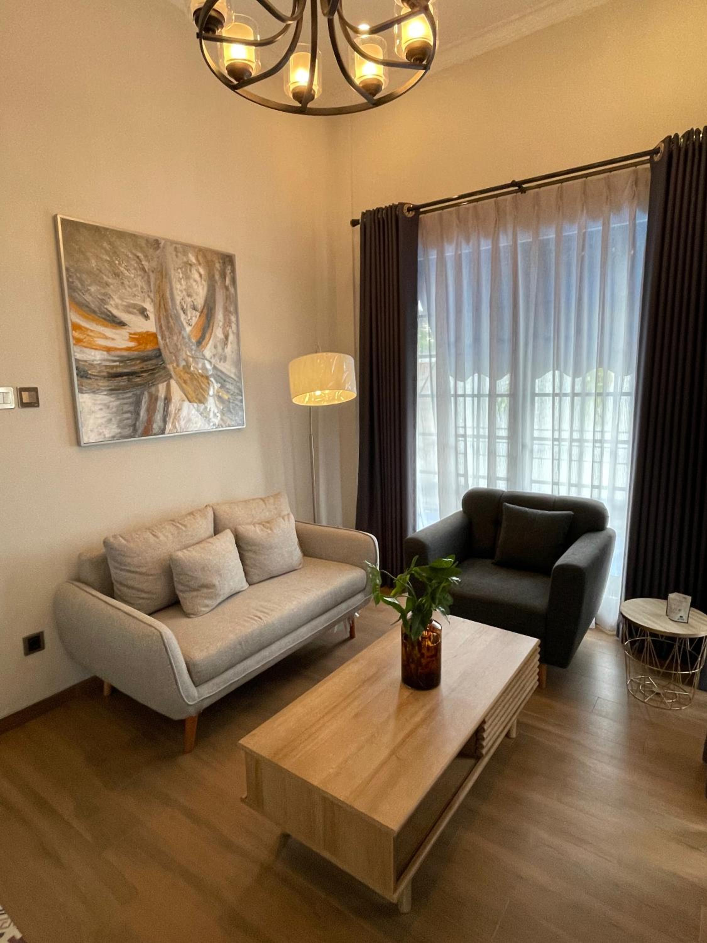 Villa photo 1