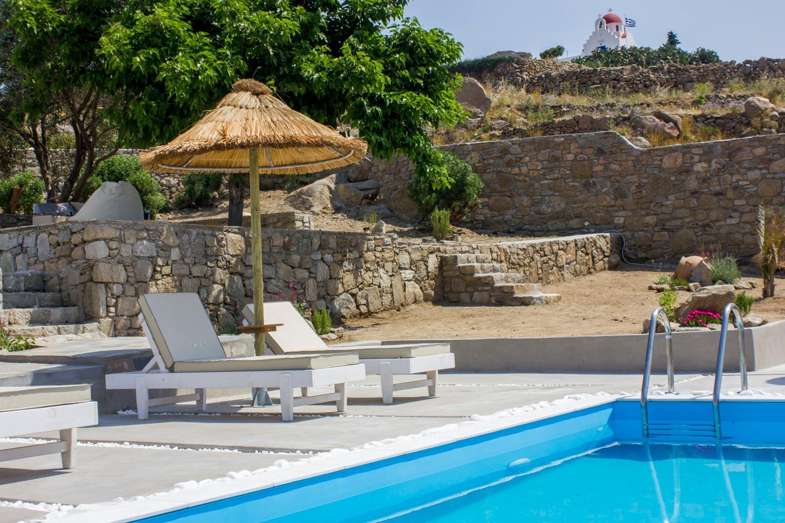 Four-Bedroom Villa with Private Pool, Hot Tub and Sea View photo 2