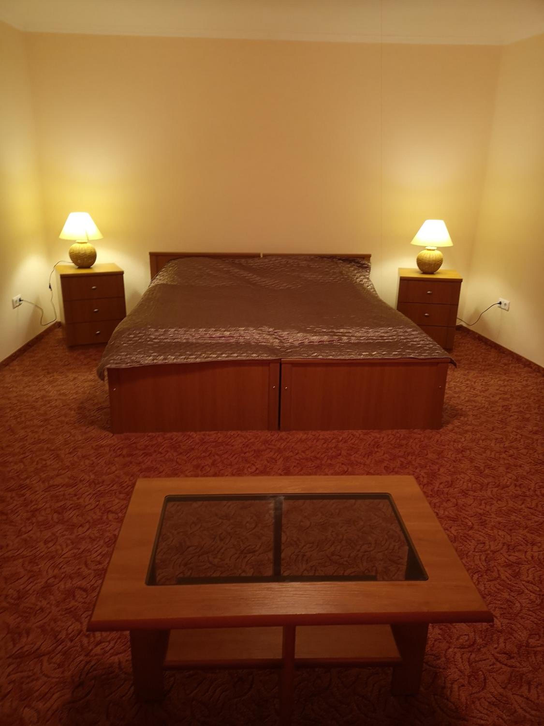 Four-Bedroom House - Photo 3