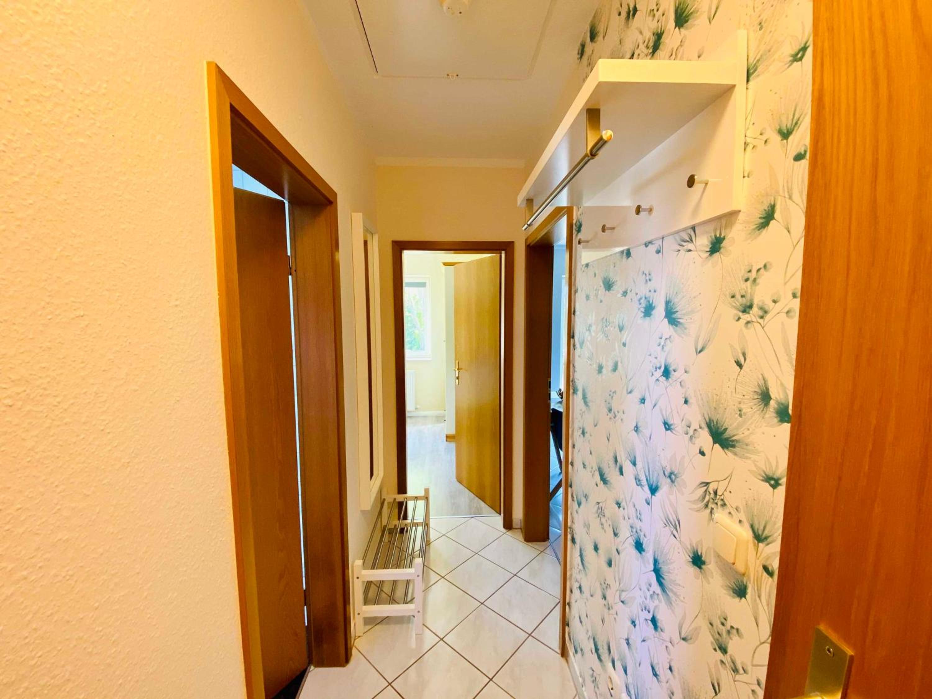 Apartment with Balcony photo 2
