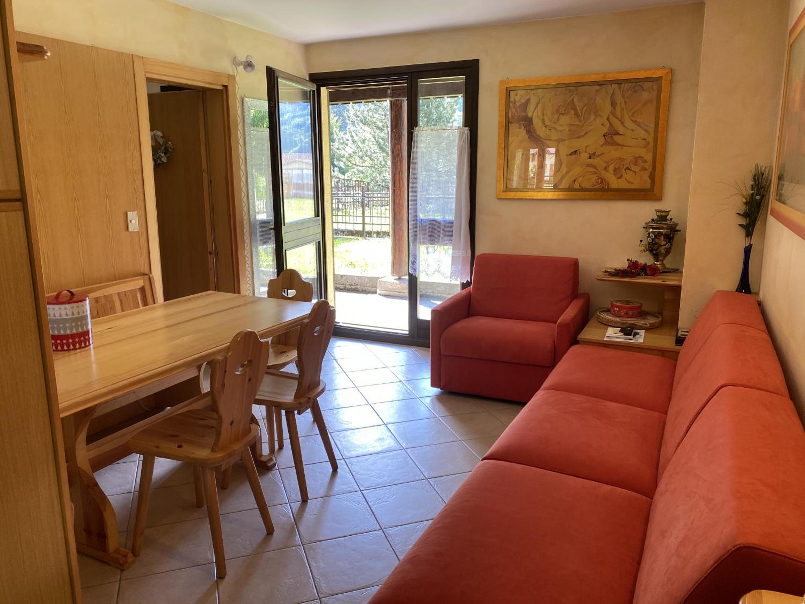 Apartment with Garden View photo 3