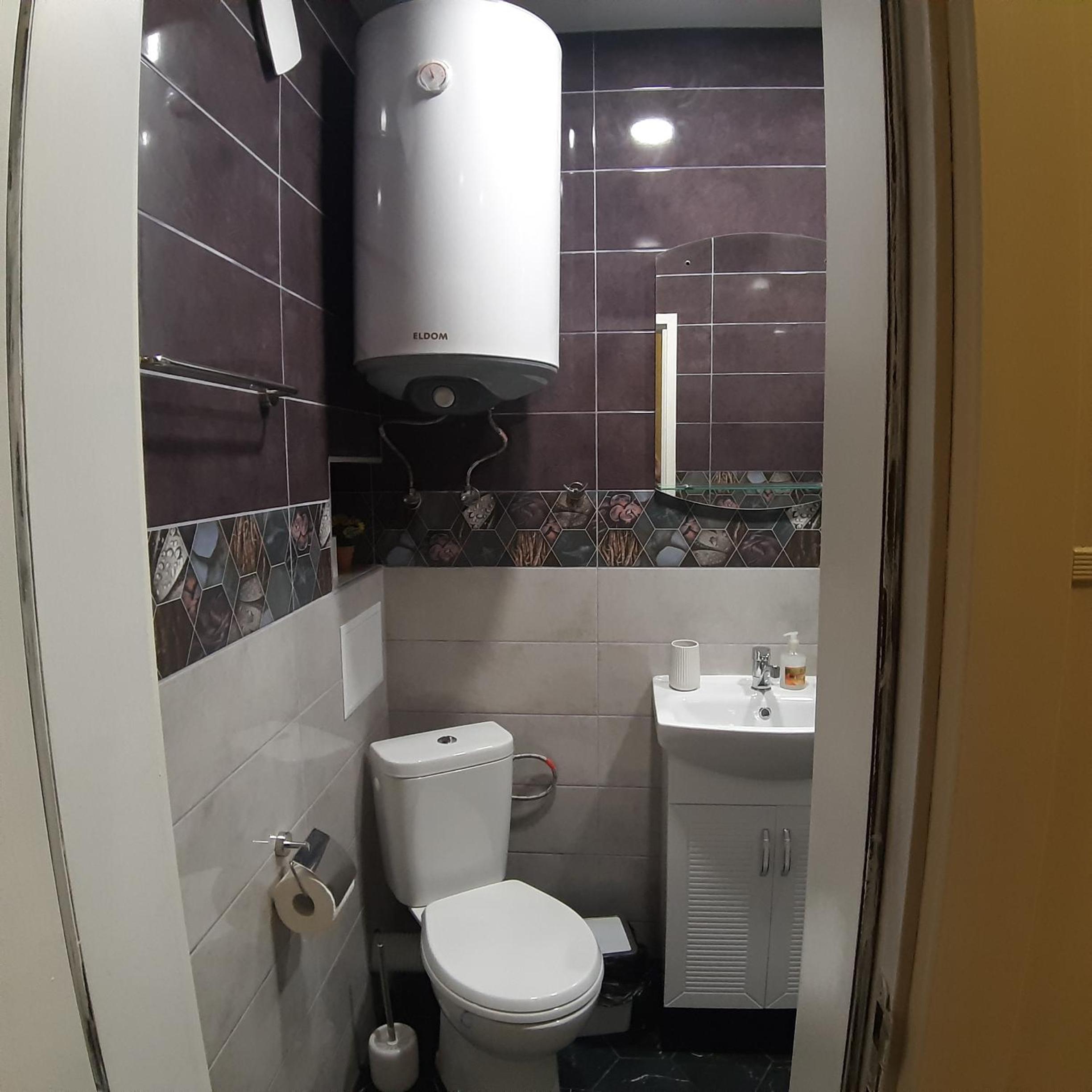 One-Bedroom Apartment - Photo 13