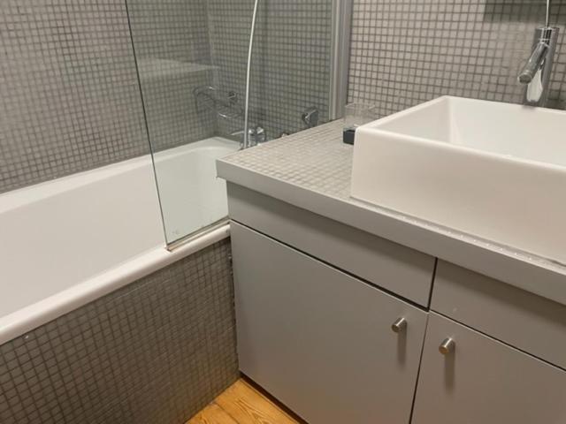 Two-Bedroom Apartment - Photo 2