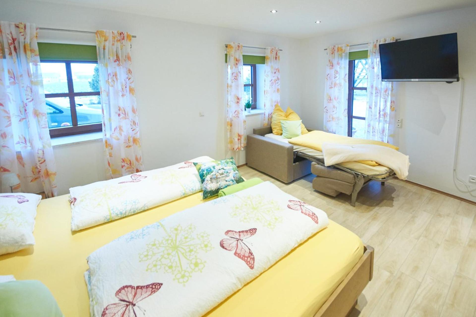 Apartment - Ground Floor photo 2